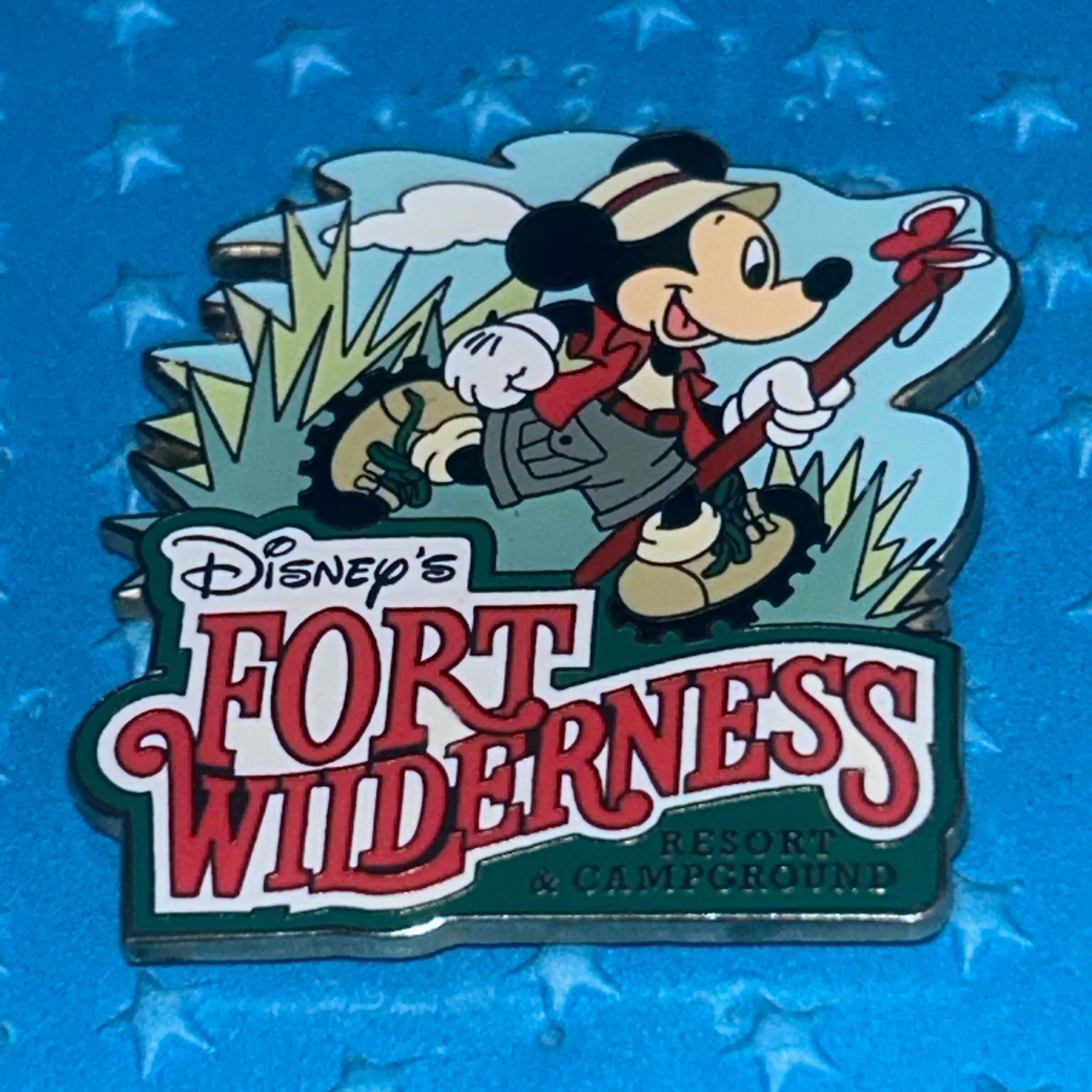 2004 - Mickey Mouse - Campground With Hiking - Fort Wilderness - WDW - Disney Pin