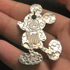 2025 - Camouflage Mickey - Full Body - Disney Pin
