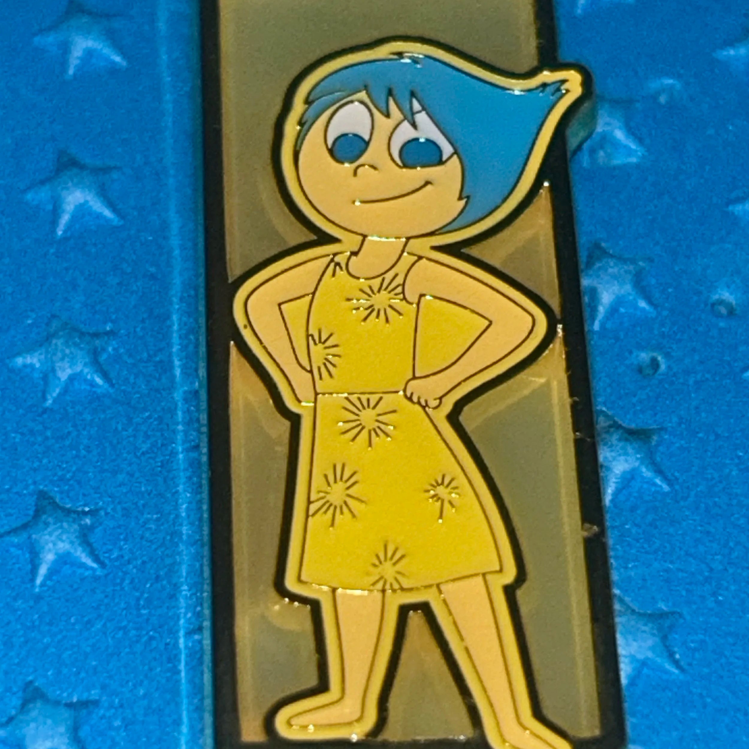 Loungefly - Joy - Inside Out - Portrait - Disney Pin