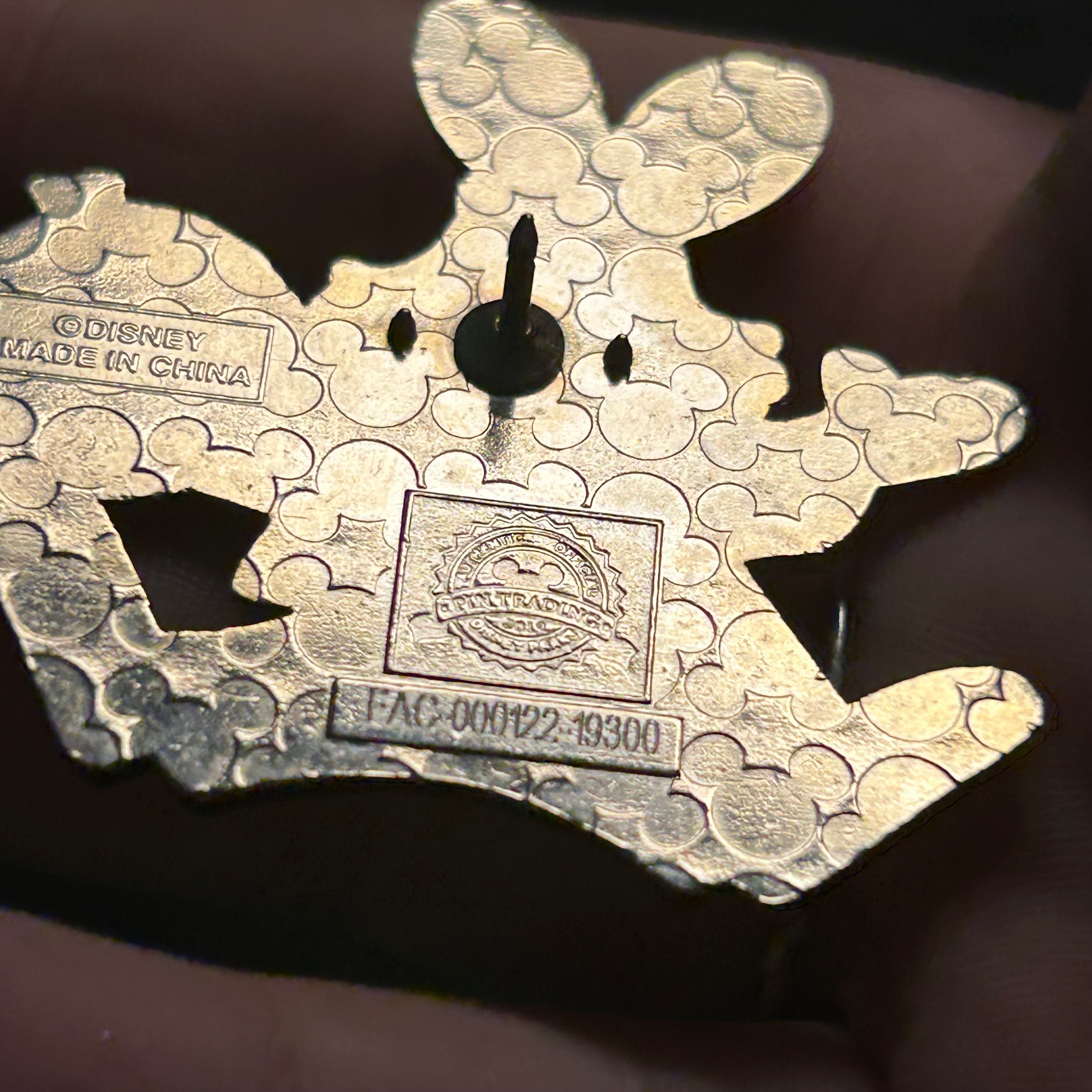 2019 - White Rabbit with Watch - Alice in Wonderland - Disney Pin