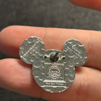 2019 - Mickey Mouse in "Two-Gun Mickey" - Hidden Mickey - Disney Pin