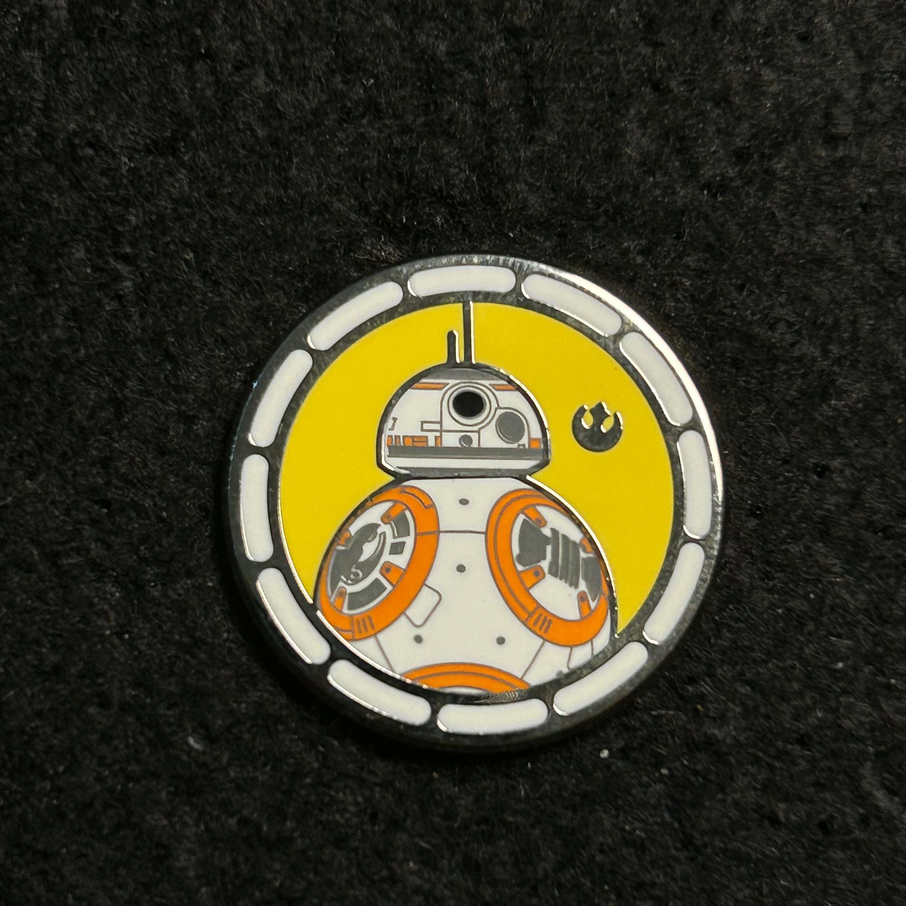 2020 - BB8 - Star Wars - Droid Hidden Disney Series - Disney Pin