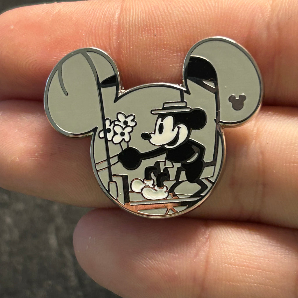 2019 - Mickey Mouse in "The Barn Dance" - Hidden Mickey - Disney Pin