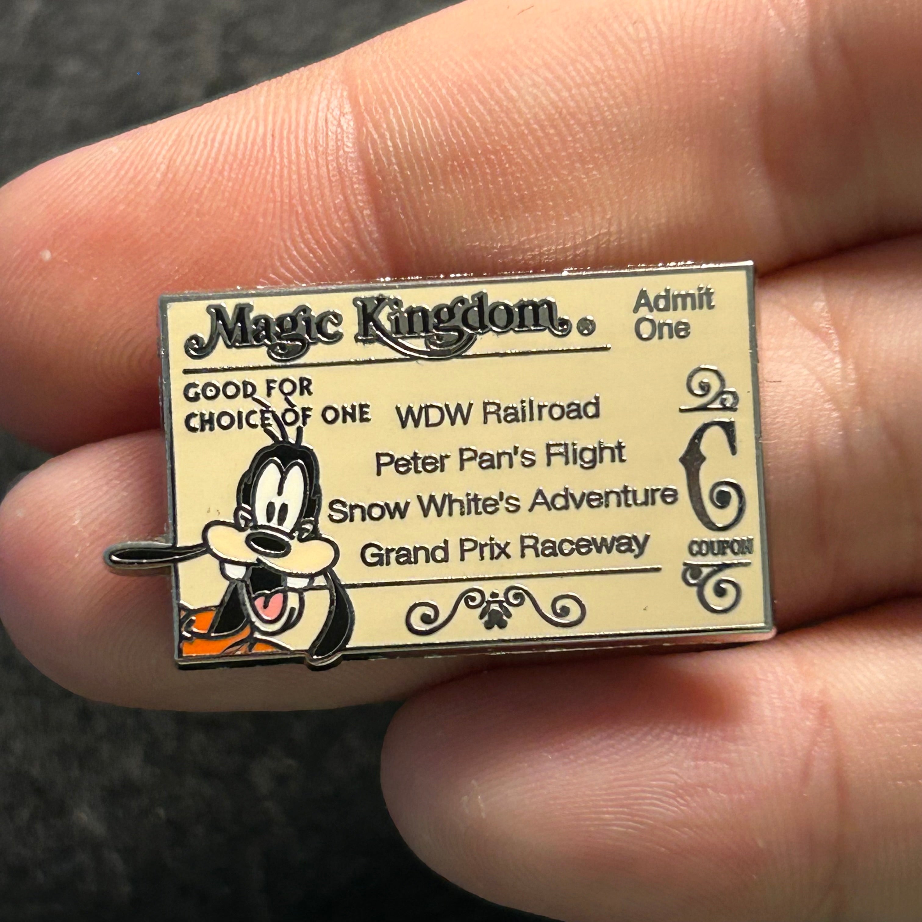 2005 - Goofy Magic Kingdom C Ticket - Disney Pin