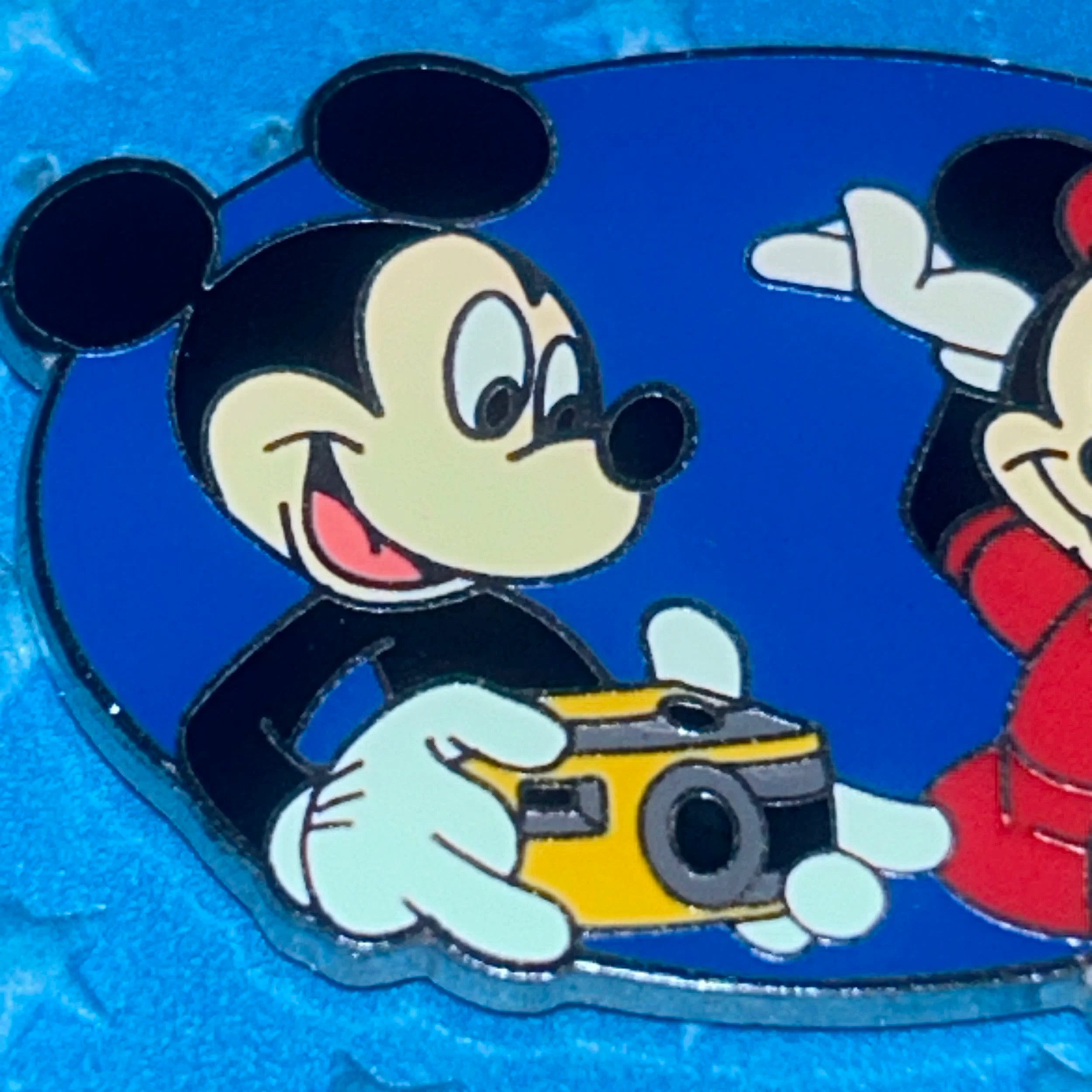 2002 - Mickey, Minnie and Tinker Bell - Share The Magic - Disney Pin
