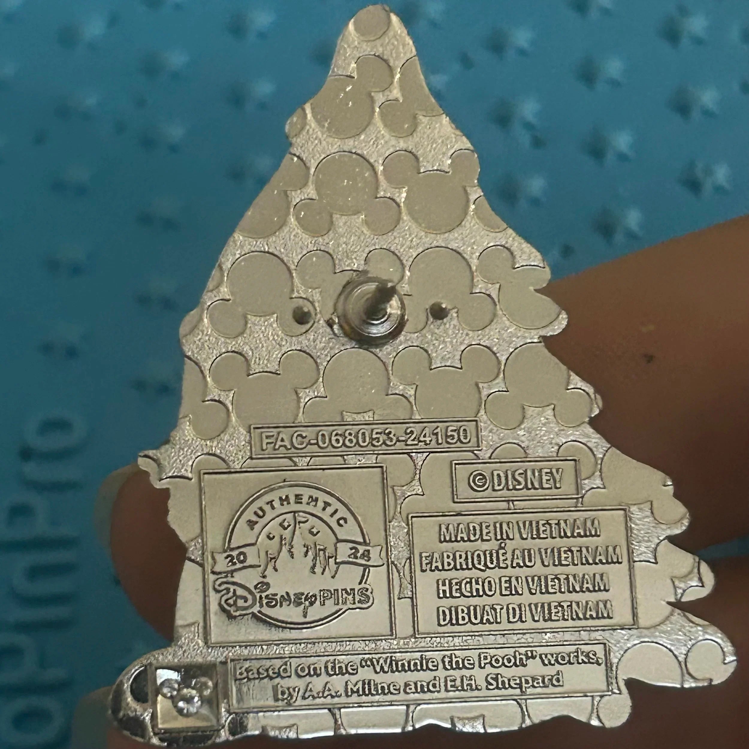 2024 - Winnie The Pooh - Winter Gnome - Mystery Pin