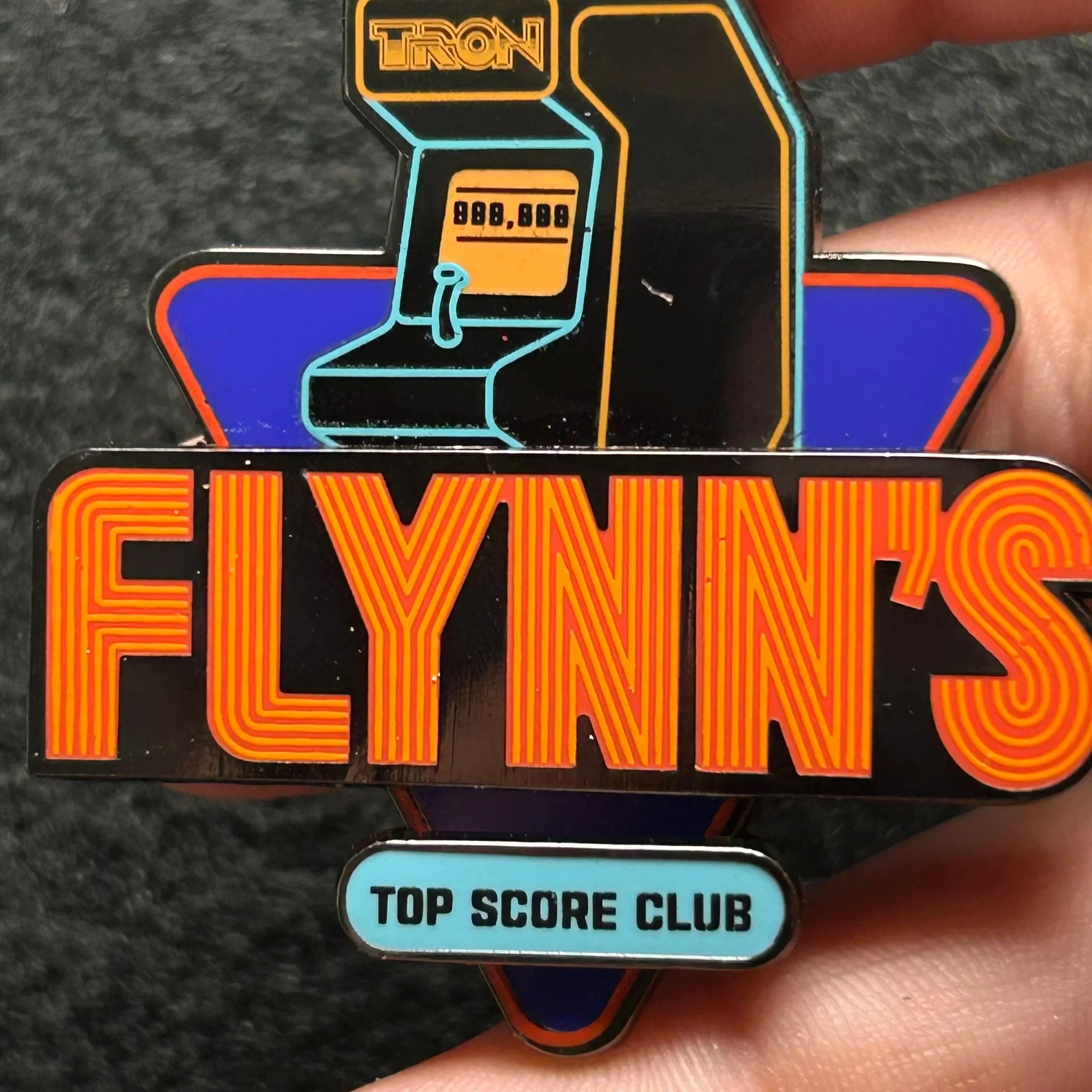 2024 - Tron - Flynn’s Arcade - Top Score Club - Disney Pin on Pin