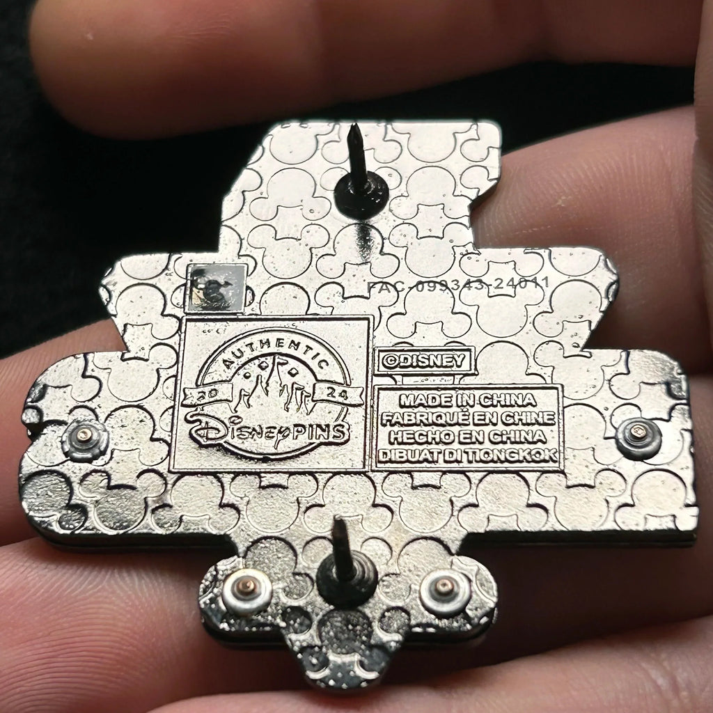 2024 - Tron - Flynn’s Arcade - Top Score Club - Disney Pin on Pin