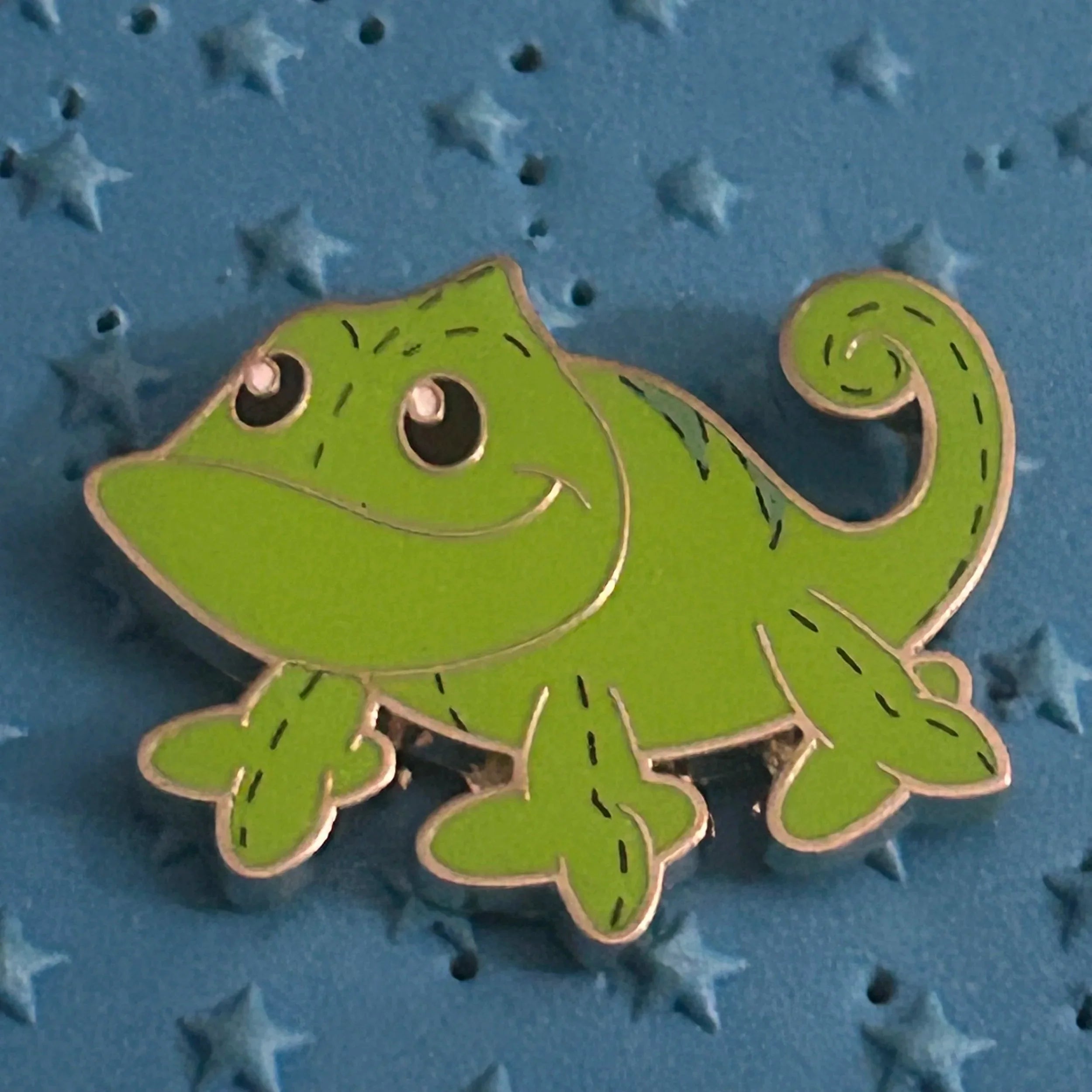 2024 - Pascal - Tangled - Pixie Plush - Disney Pin