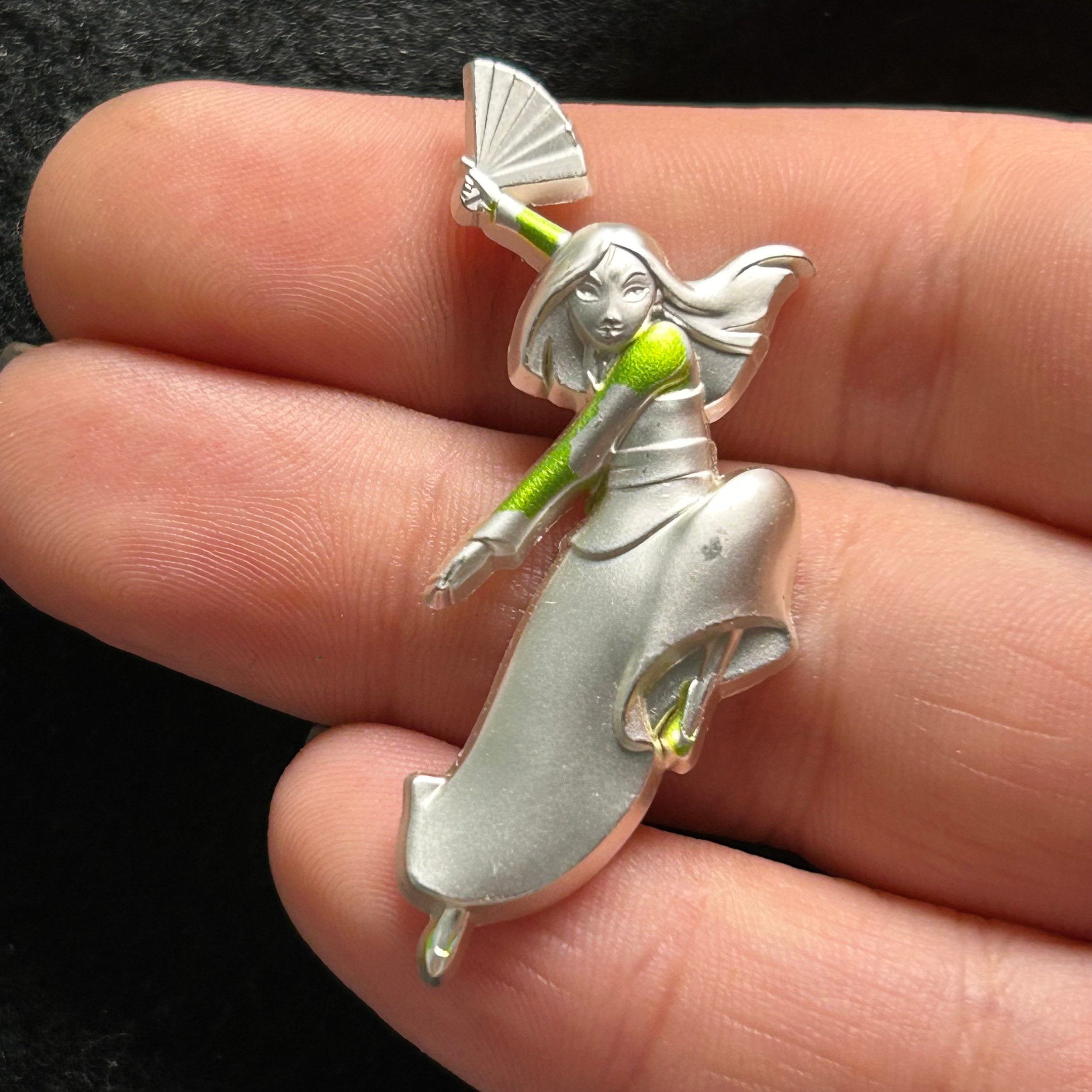 2022 - Mulan - Disney 100 - Silver Series - Disney Pin