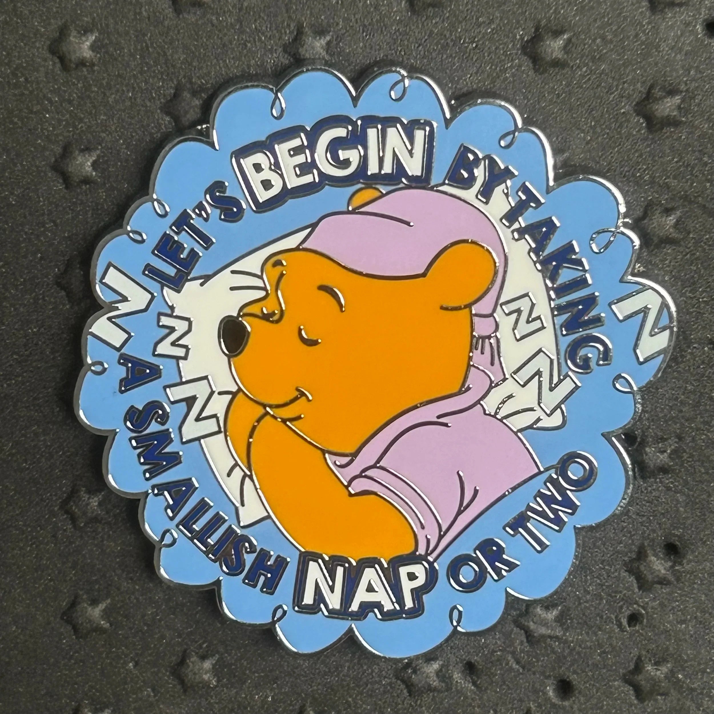 2022 - Winnie the Pooh - Smallish Nap - Mystery Disney Pin