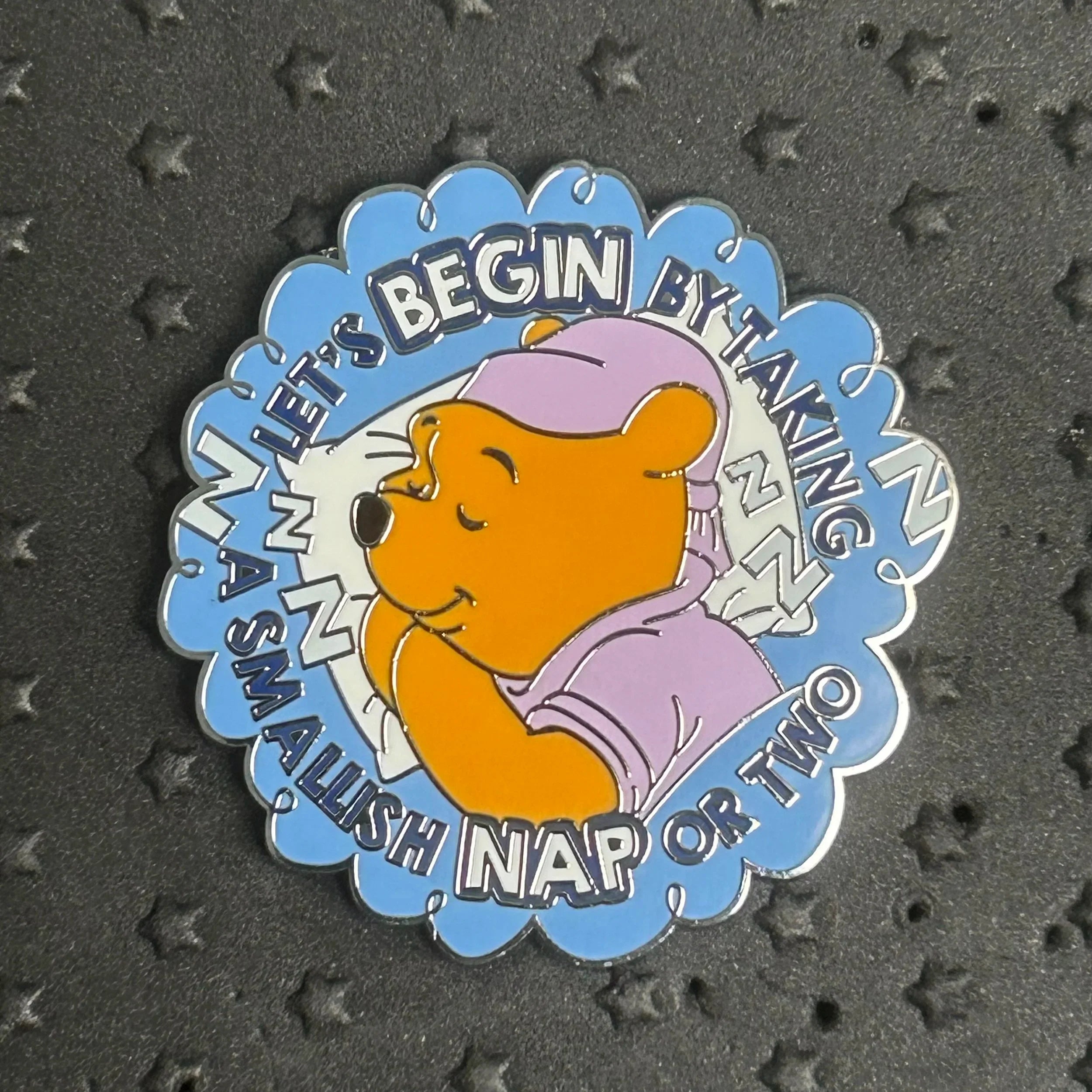 2022 - Winnie the Pooh - Smallish Nap - Mystery Disney Pin