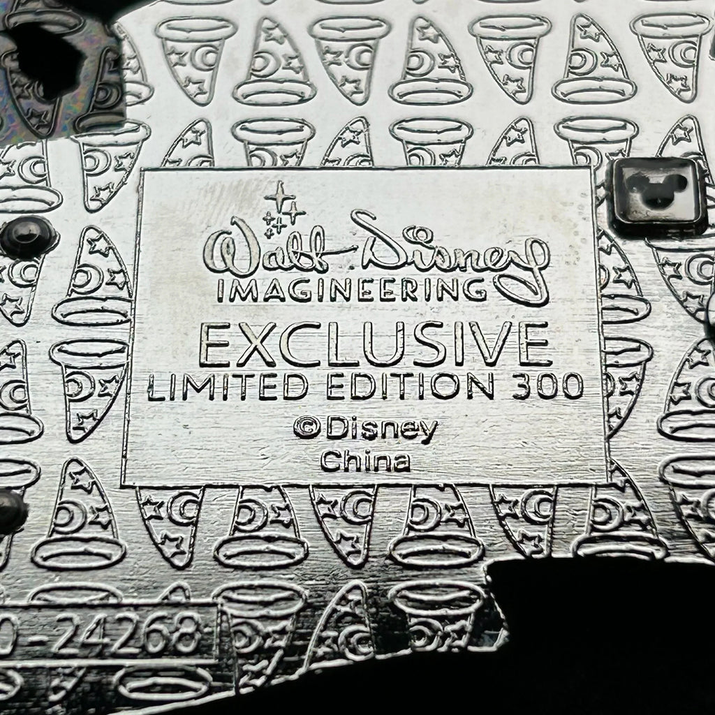 2025 - Cruella de Vil - Off the Page Series - WDI - LE 300 - Disney Pin