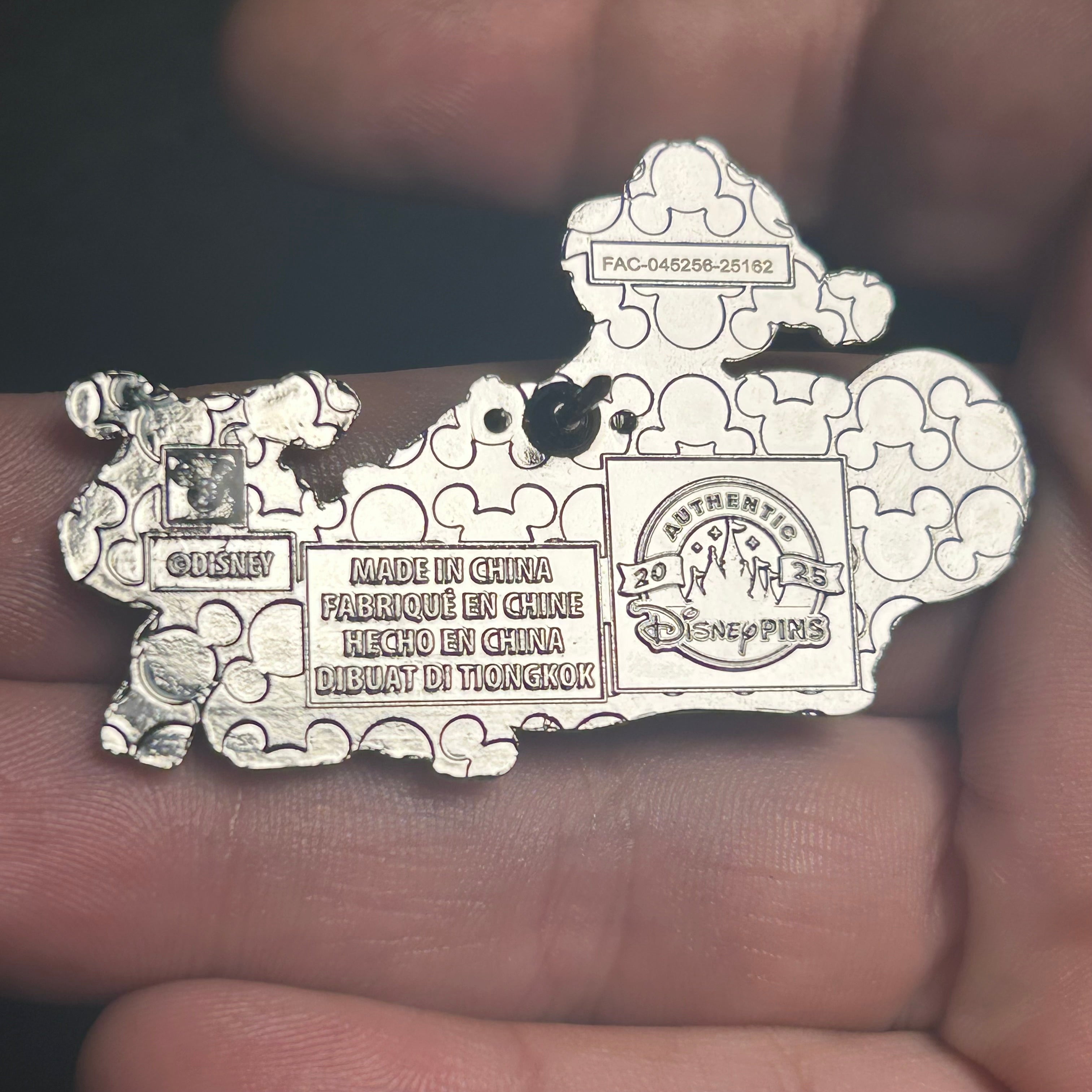 2025 - Chip and Dale with Stocking - Disney Pin