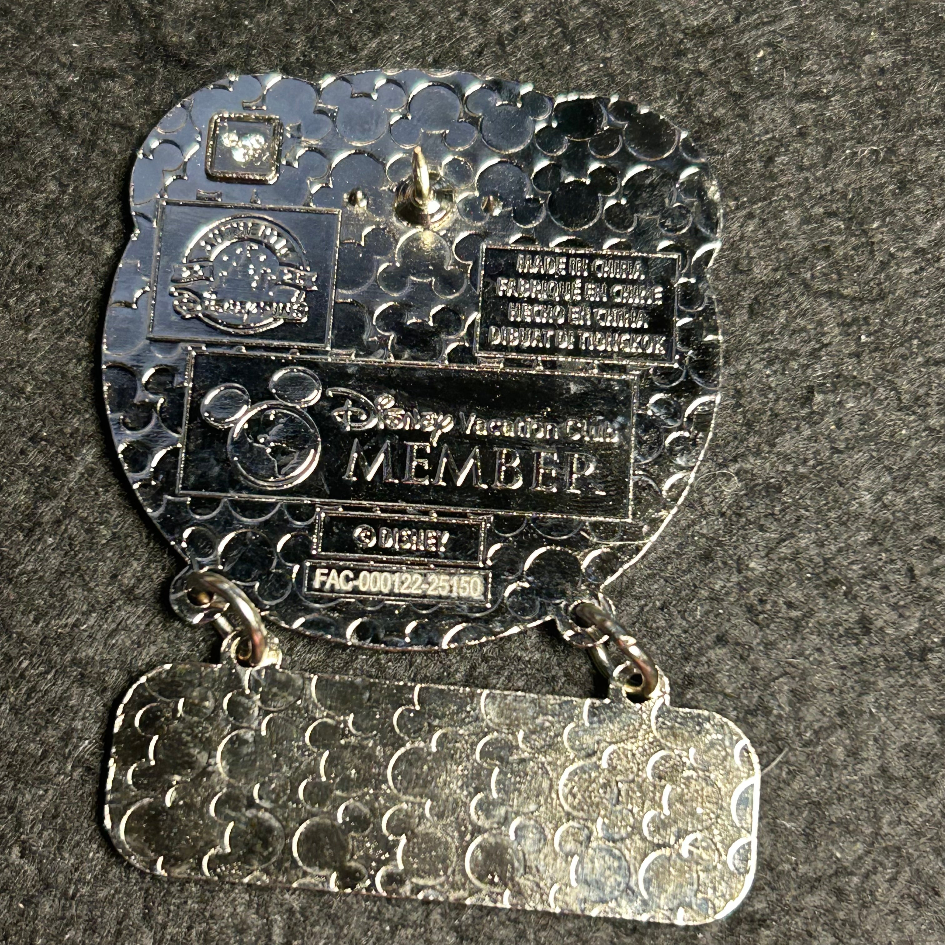 2025 - Mickey Mouse with Map and Binoculars - Disney Vacation Club Member - Disney Pin