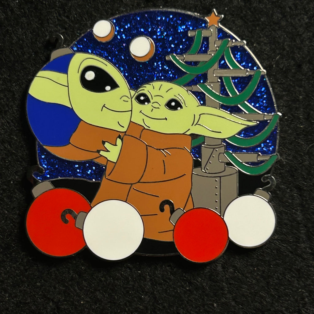 2025 - Grogu with Ornaments - Star Wars - Disney Pin