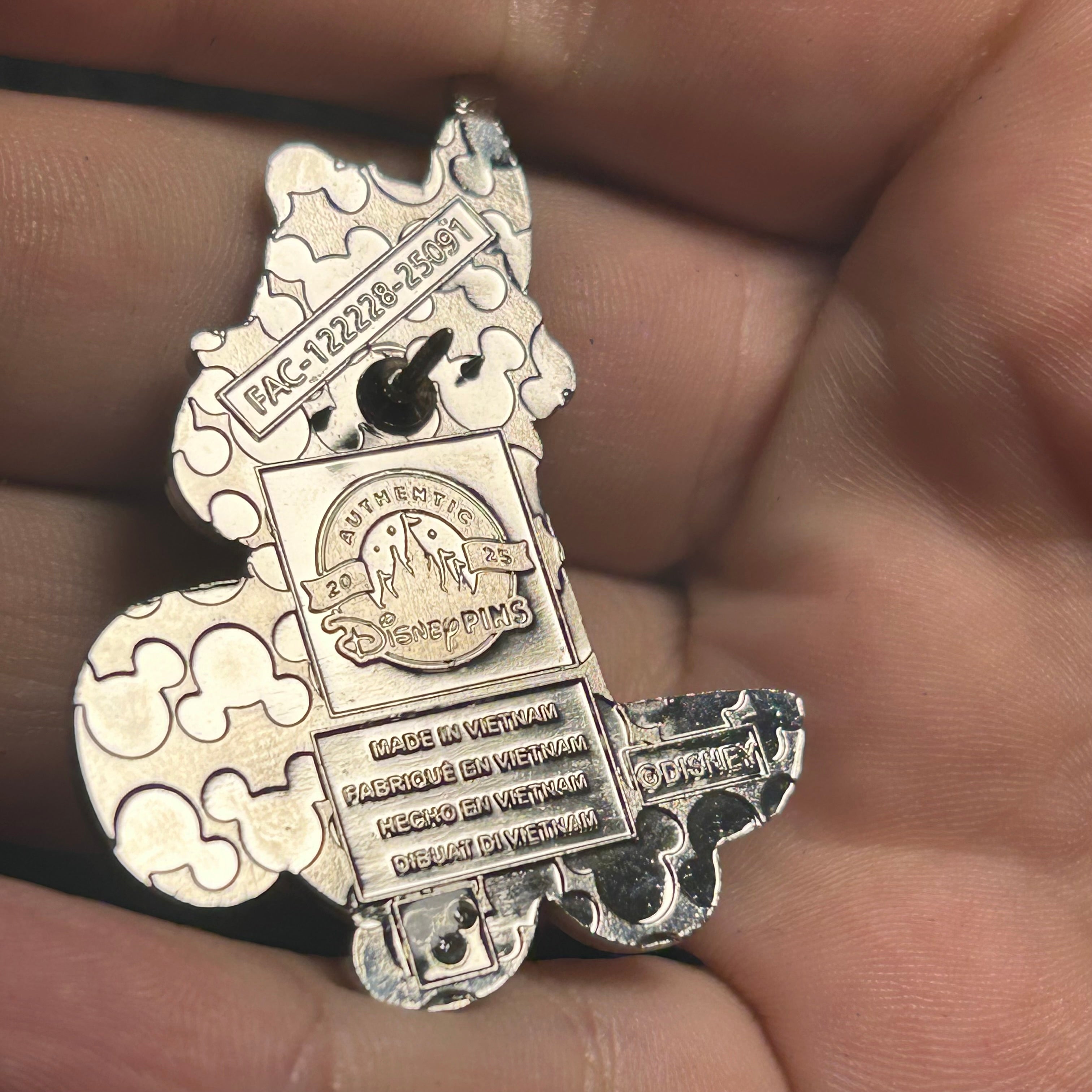 2025 - Jiminy Cricket with Candle - Pinocchio - Disney Pin
