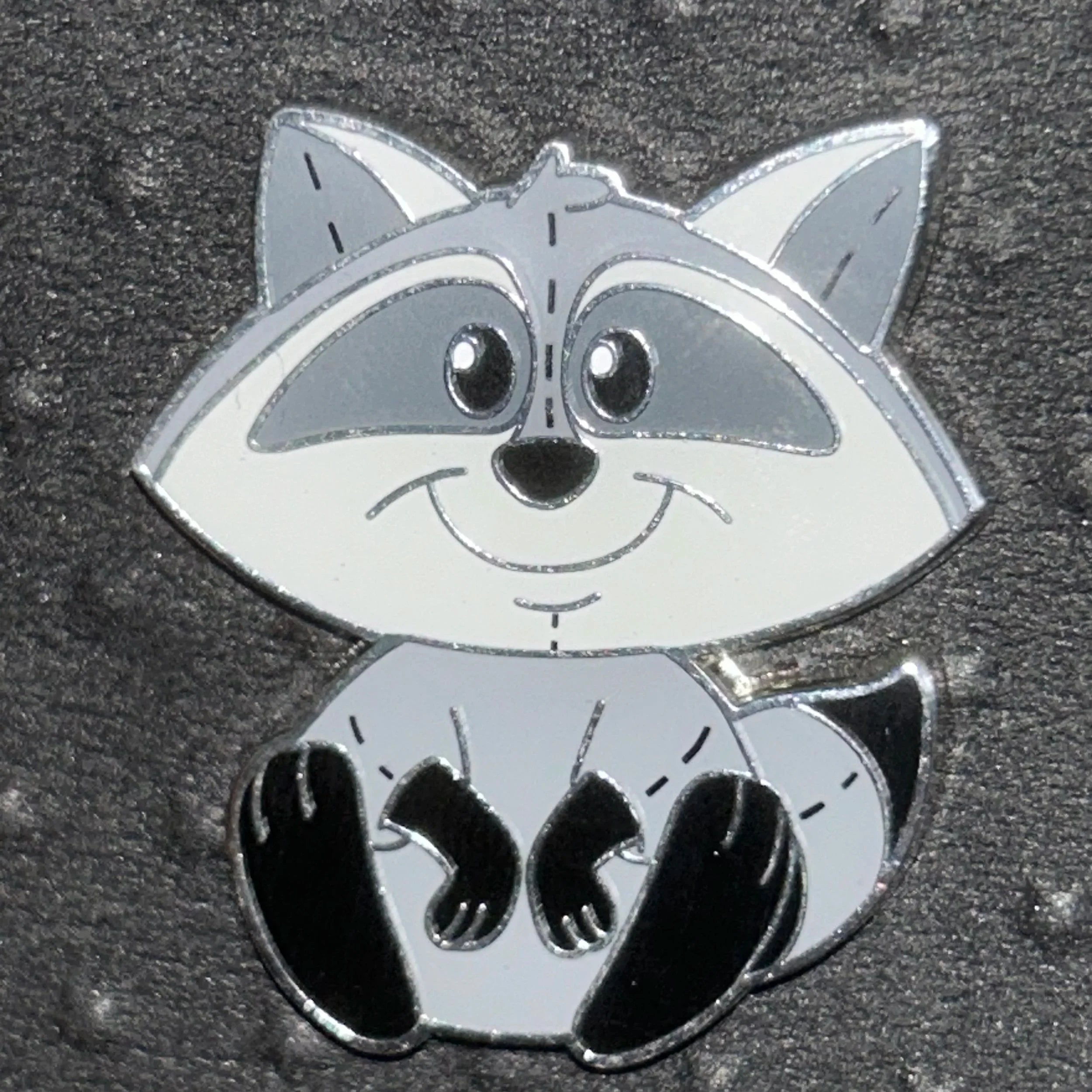 2024 - Meeko - Pocahontas - Pixie Plush - Mystery Pin