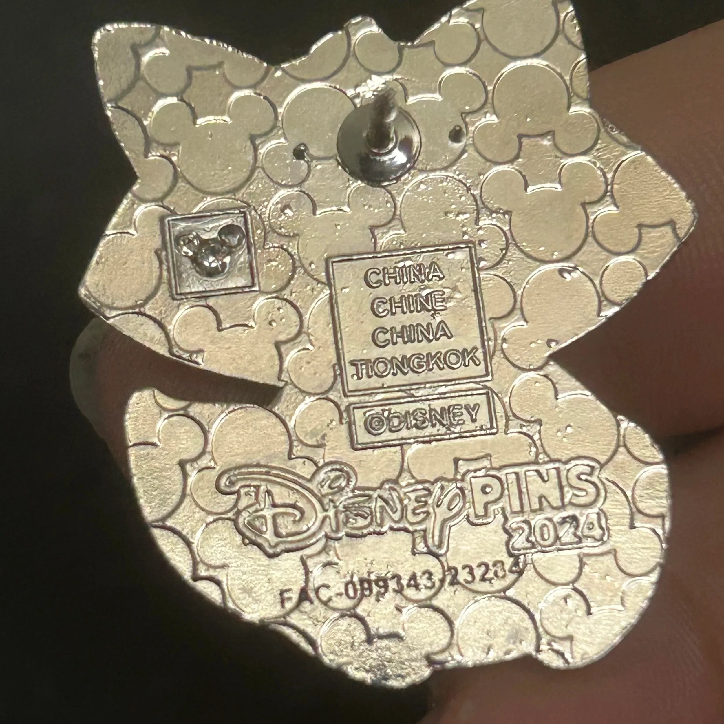 2024 - Meeko - Pocahontas - Pixie Plush - Mystery Pin