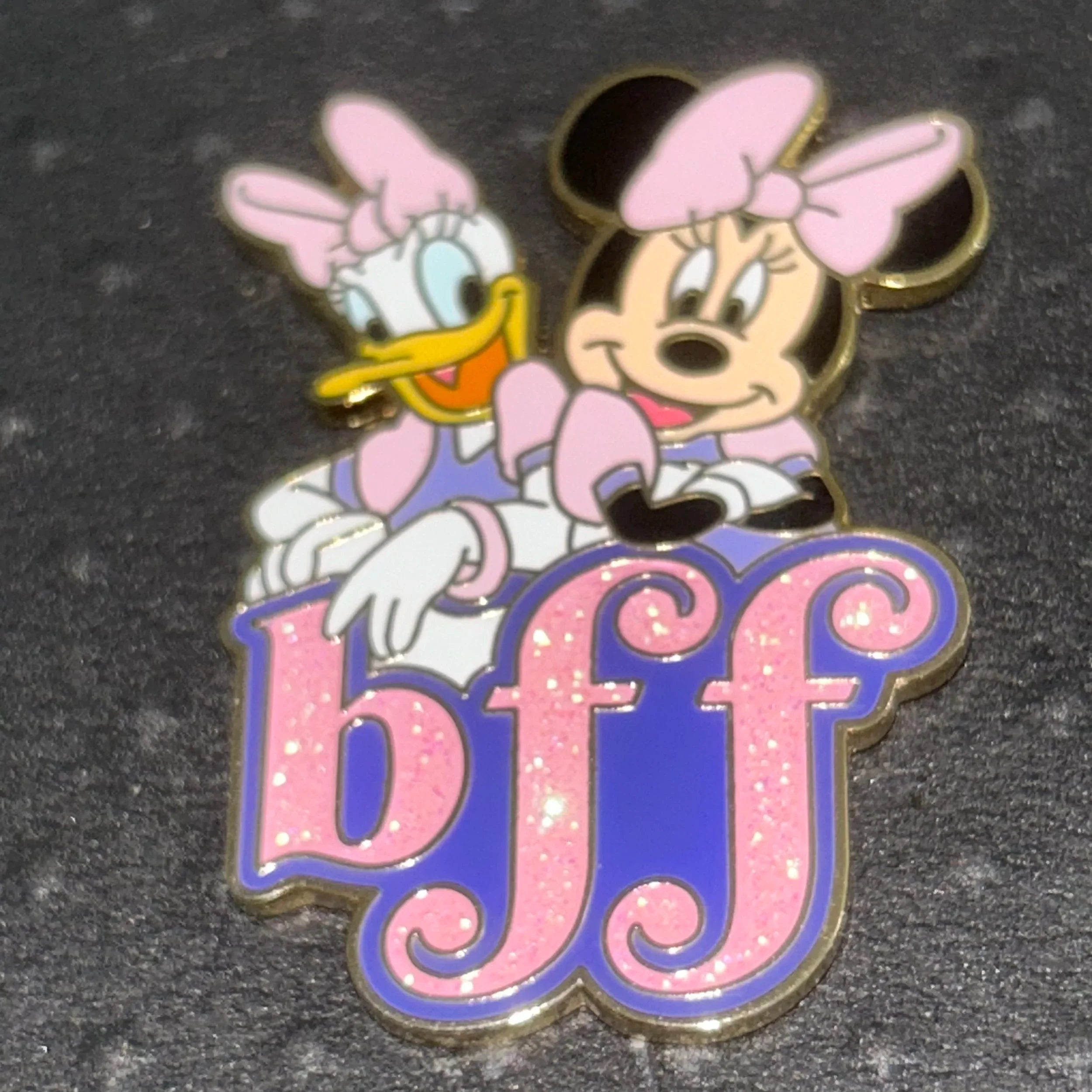 2008 - Daisy Duck and Minnie Mouse - BFF - Disney Pin