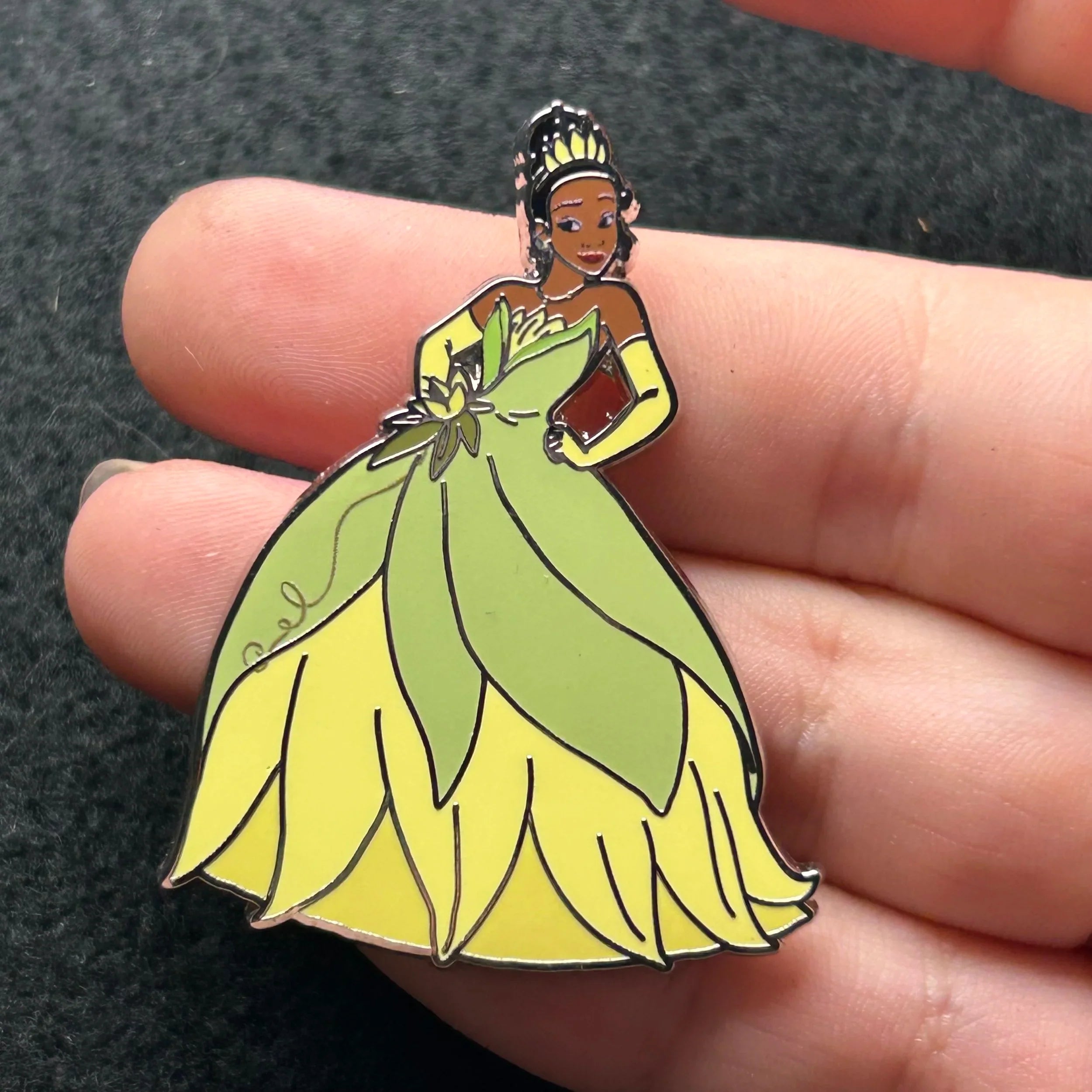 MII - Tiana Hands on Hips - Princess and the Frog - Full Body - Disney Pin