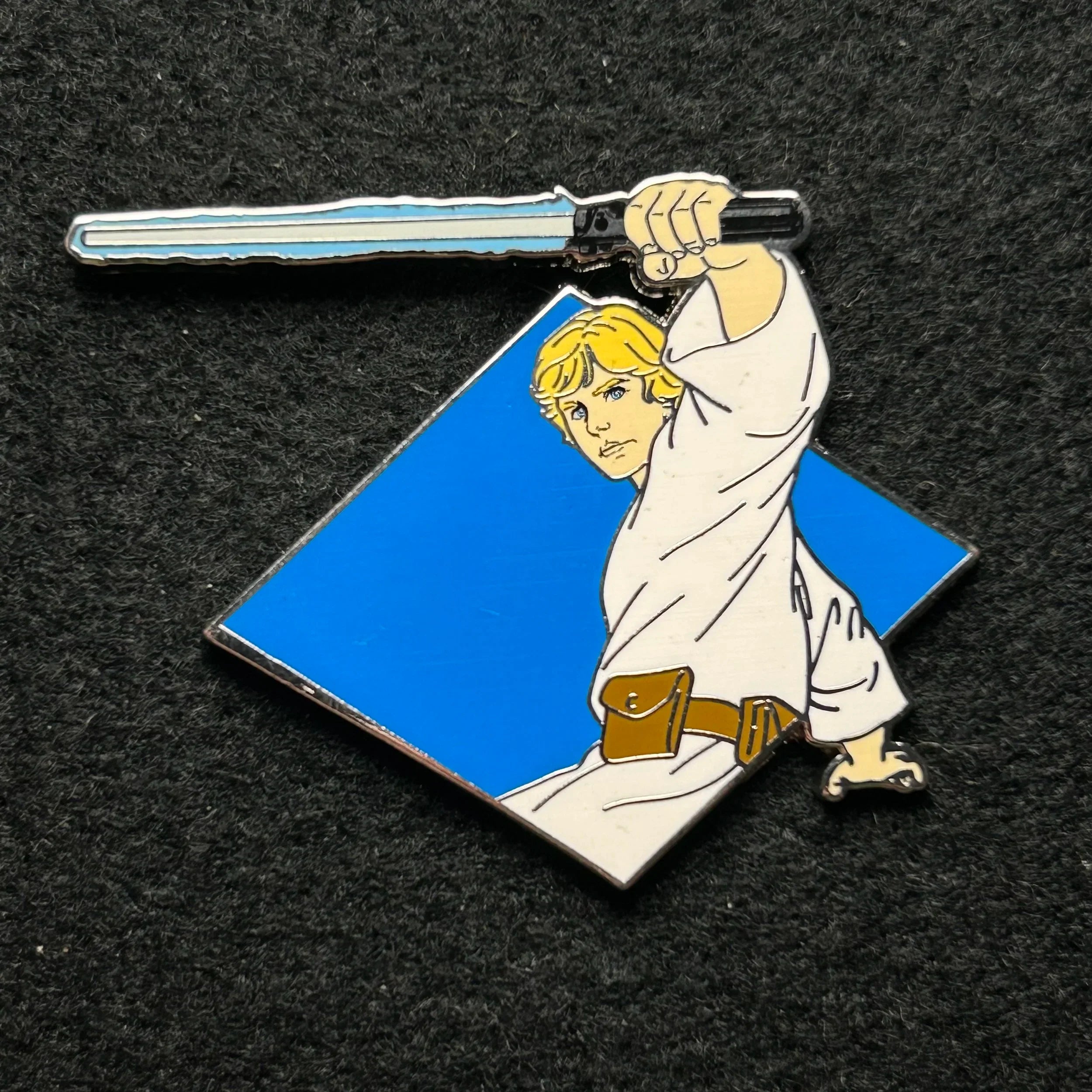 2024 - Luke Skywalker with Lightsaber - Star Wars - Disney Pin
