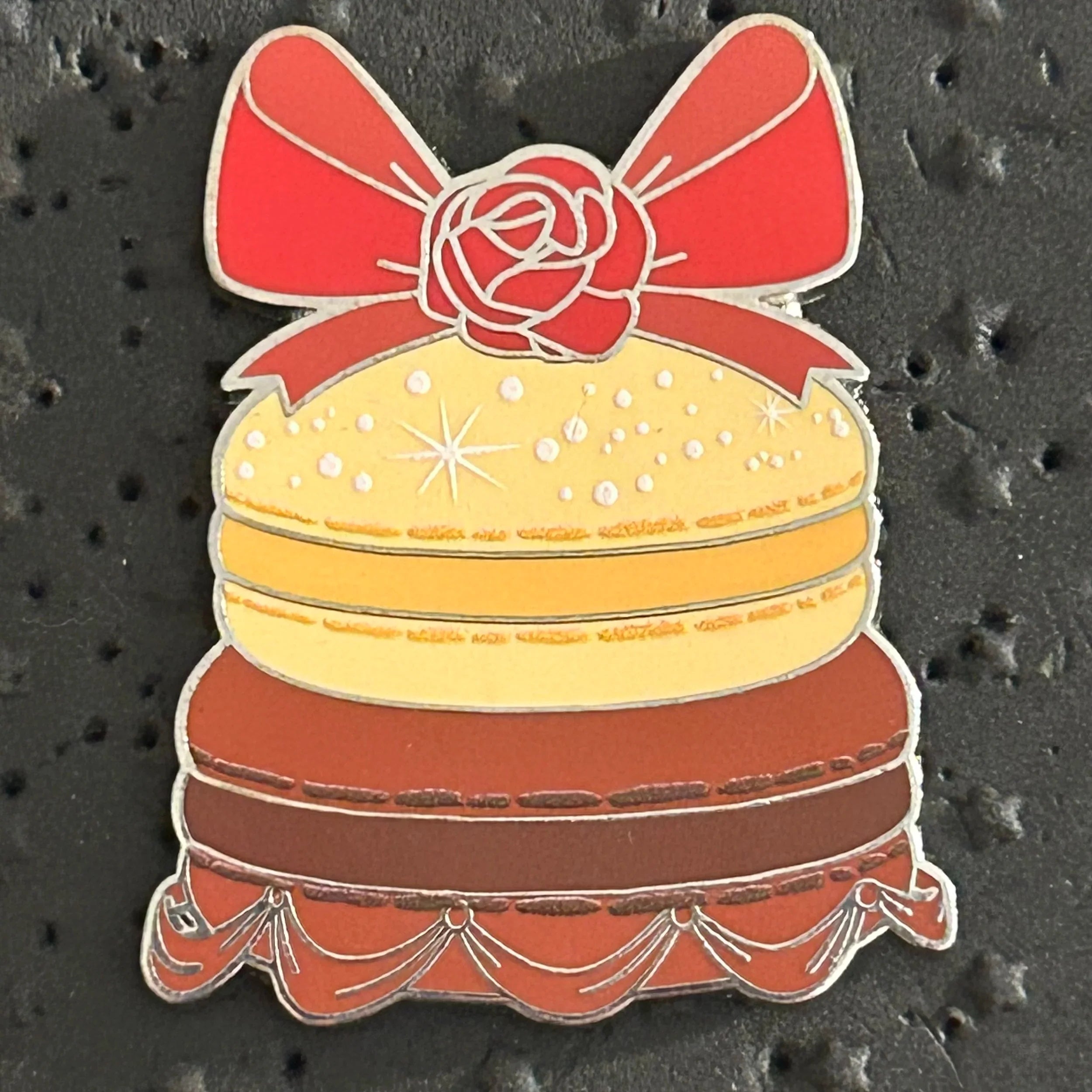 2024 - Belle - Beauty and the Beast - Puffed Pastry- Mystery Pin
