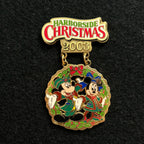 2003 - Mickey and Minnie Mouse - Christmas Wreath - Dangle - Disney Pin