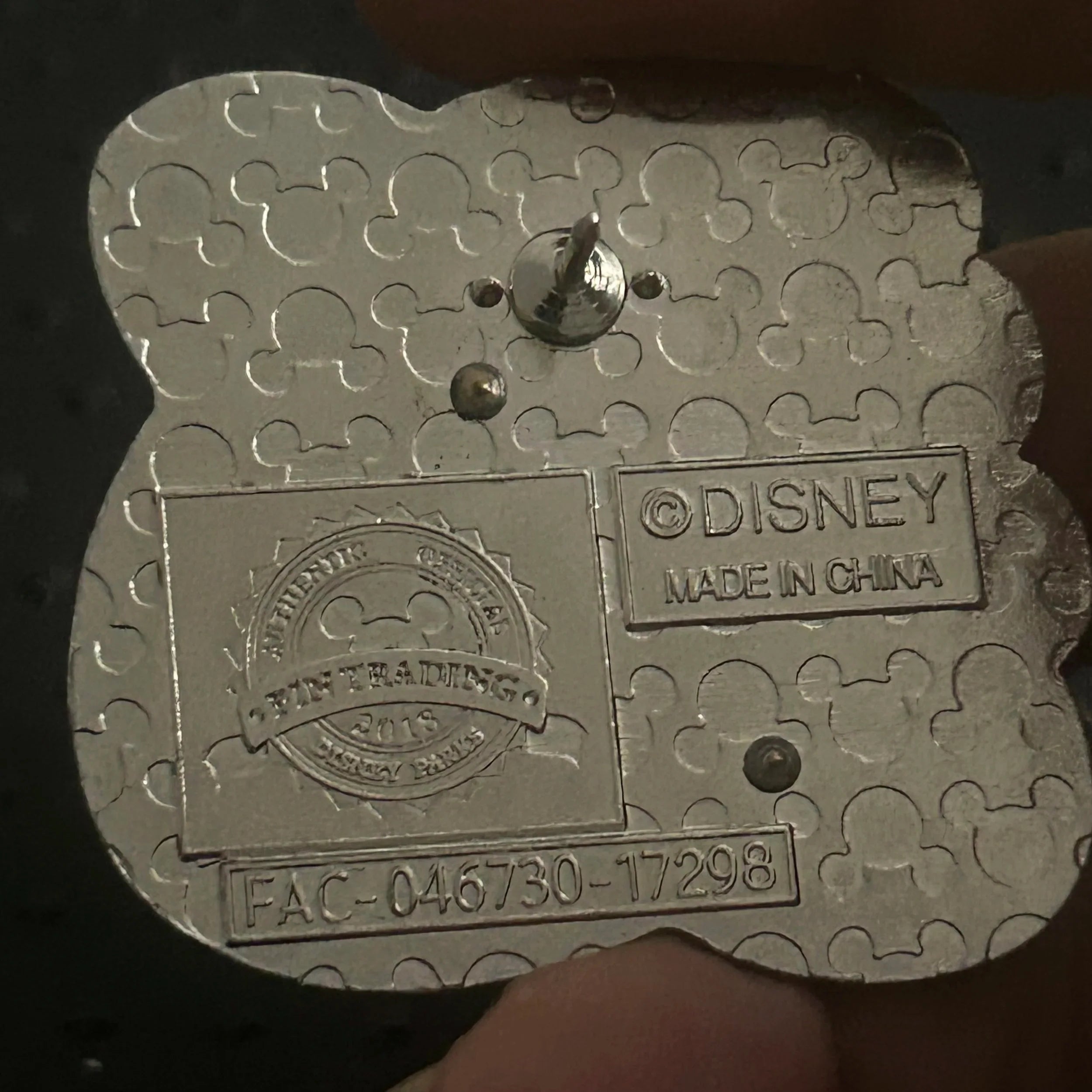 2018 - Minnie Mouse Explorer - Safari - Totally Trekkin’ - Disney Pin