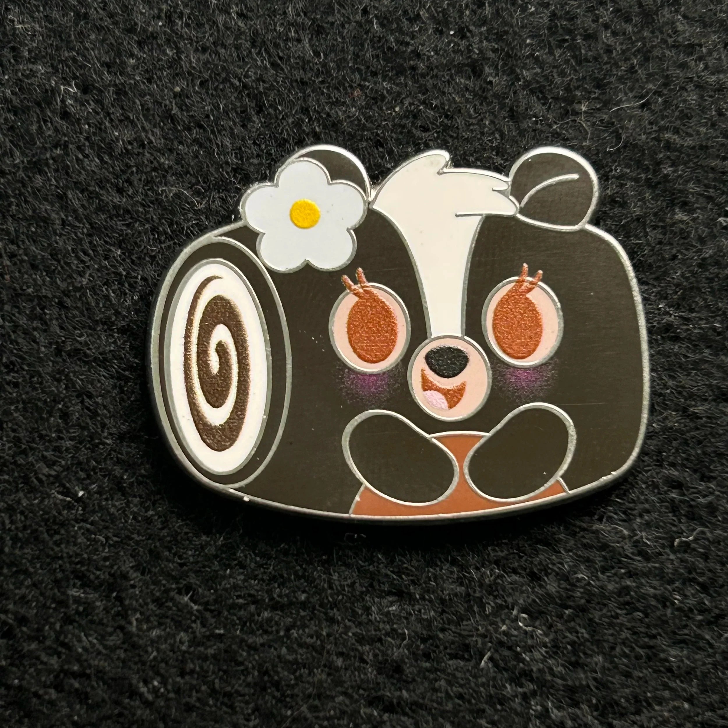 2023 - Flower - Bambi - Swiss Chocolate Roll - Munchling - Disney Pin