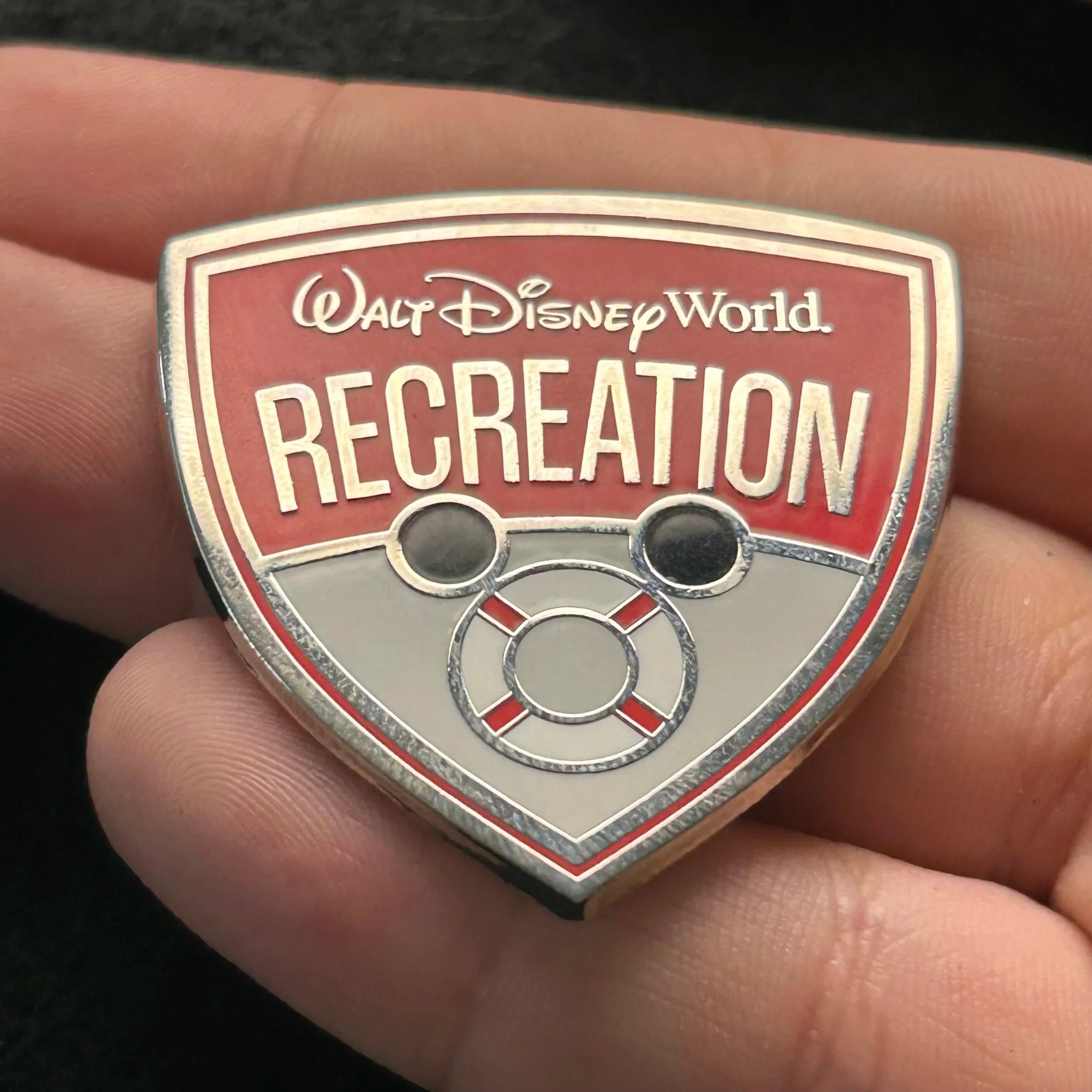 2023 - Recreation - Life Raft - Cast Exclusive - Disney Pin