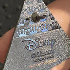 Loungefly - Daisy Duck - Puzzle Piece - Disney Pin