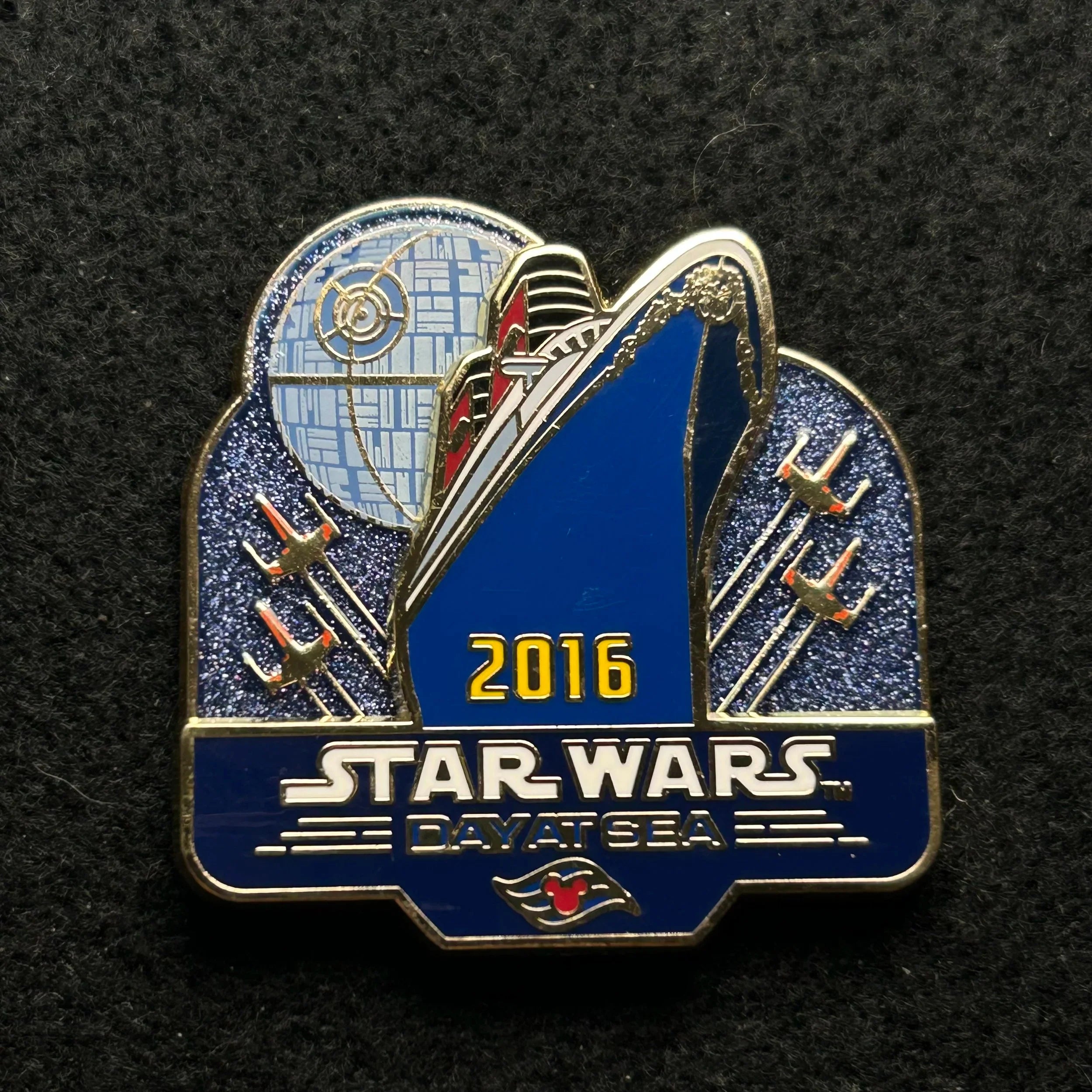 2016 - Star Wars - Cruise Ship - Day At Sea - DCL - LR - Disney Pin