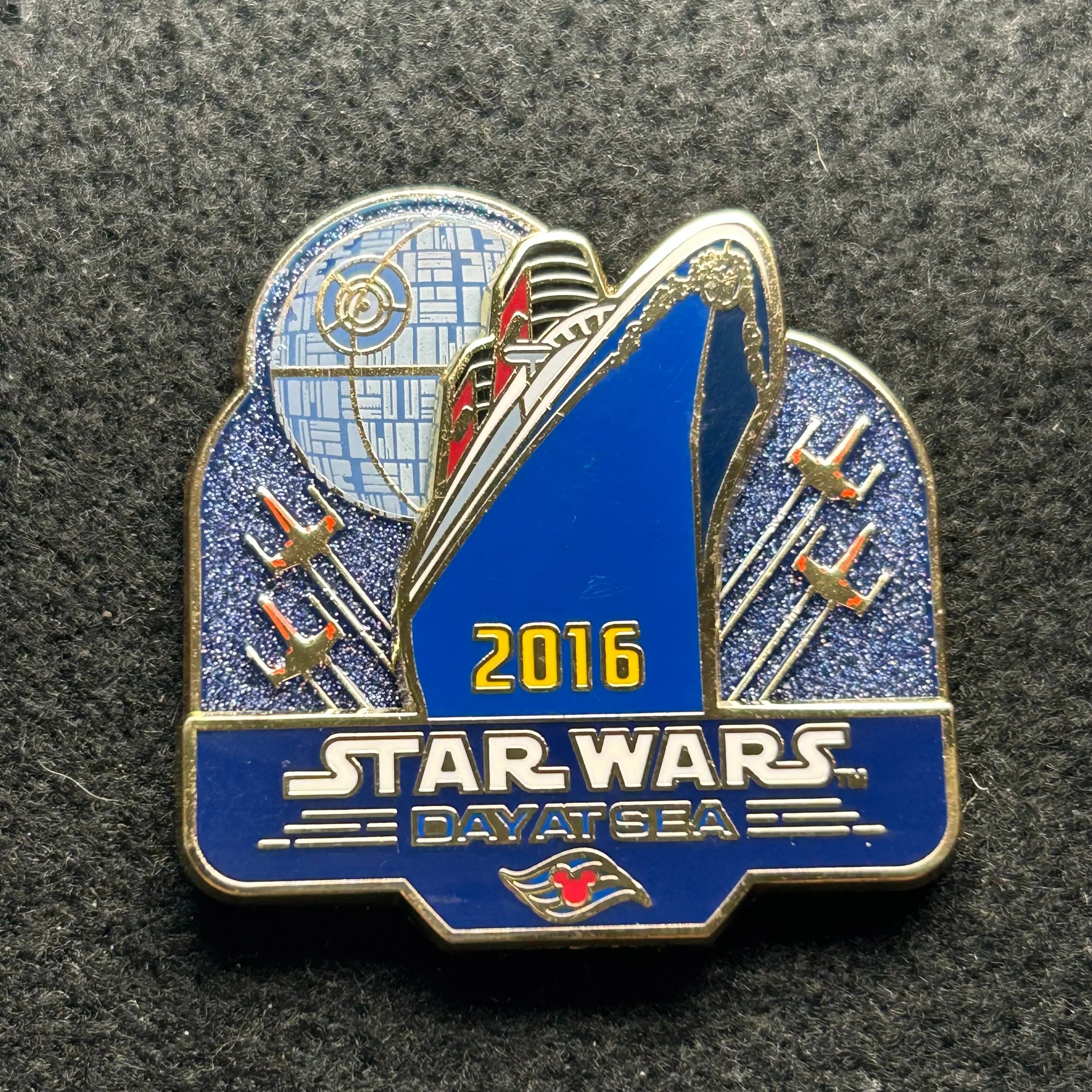 2016 - Star Wars - Cruise Ship - Day At Sea - DCL - LR - Disney Pin