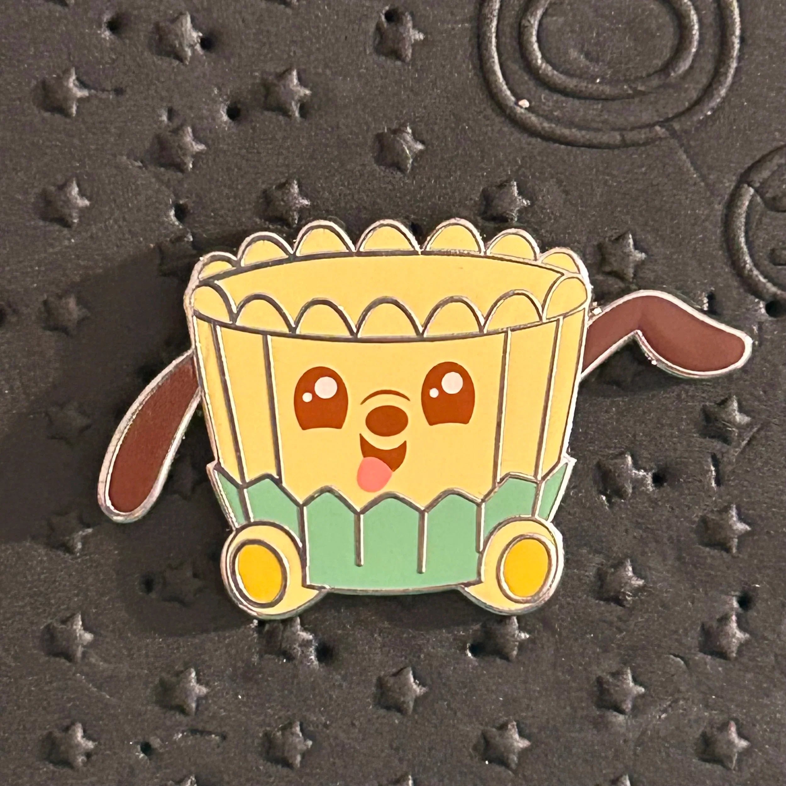2022 - Pluto - Munchling - Chocolate Candy - Disney Pin