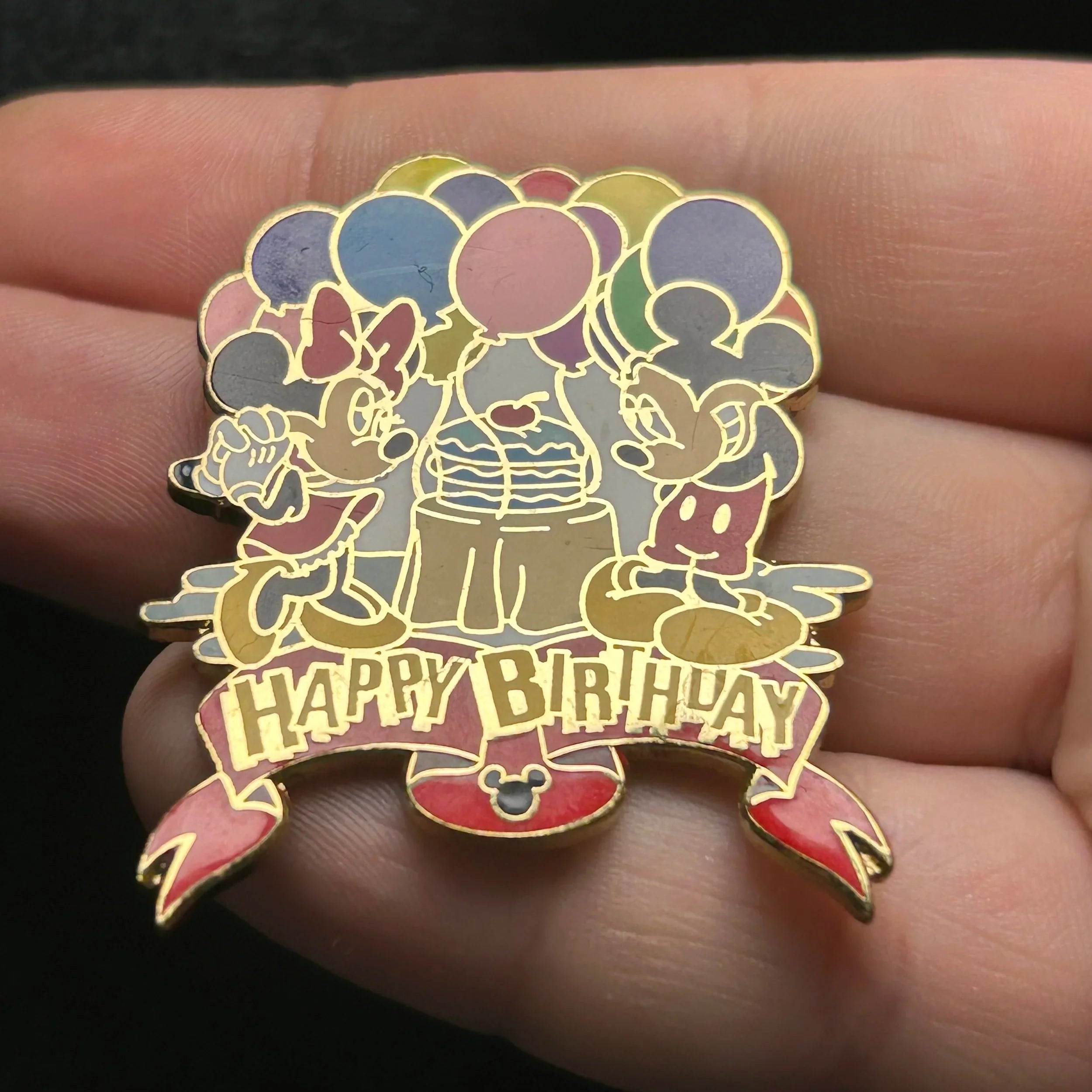 2002 - Mickey and Minnie - Happy Birthday - Cake and Balloons - Disney Pin