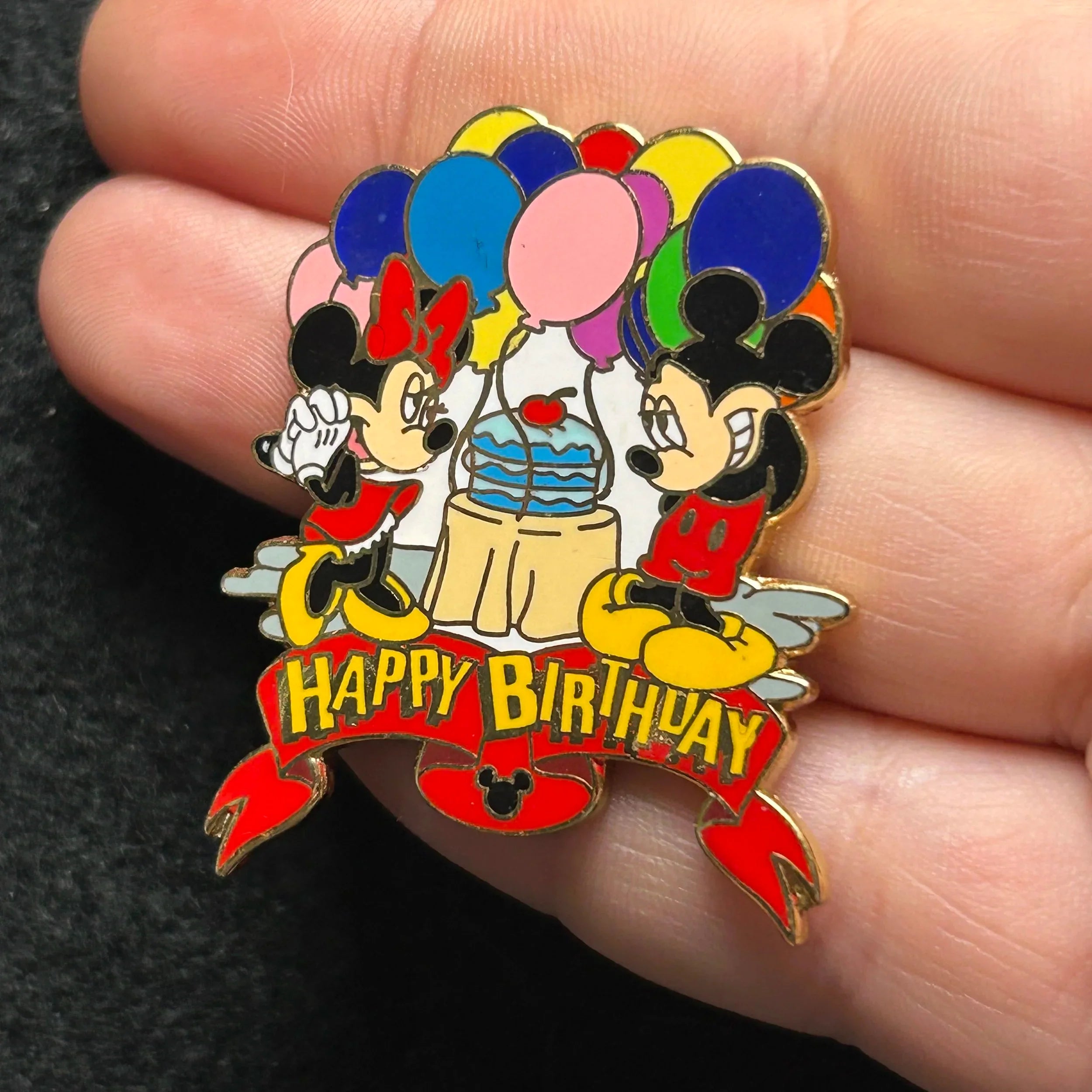 2002 - Mickey and Minnie - Happy Birthday - Cake and Balloons - Disney Pin