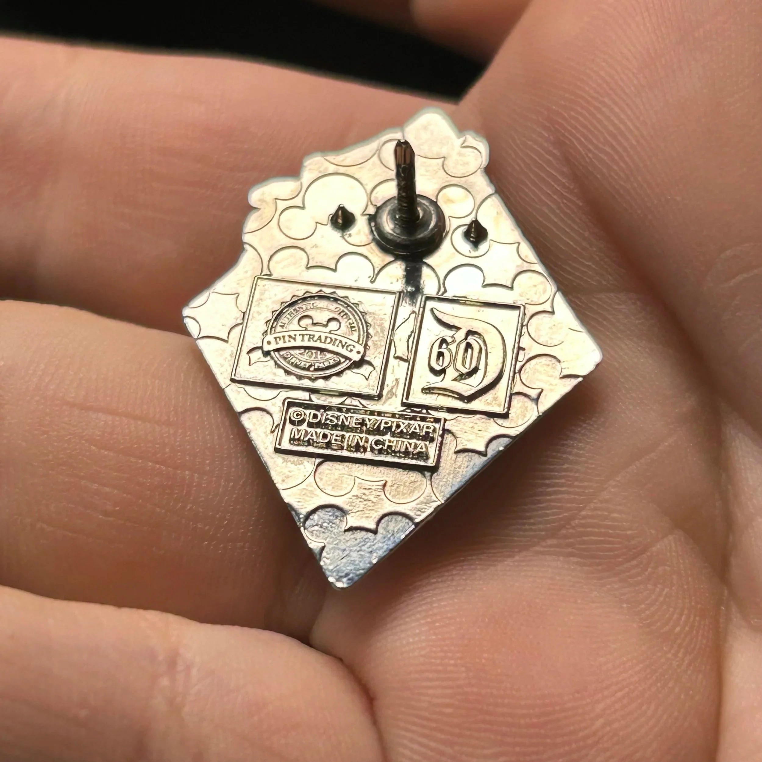 2015 - Woody - Toy Story - DLR - 60th Anniversary - Diamond - Disney Pin