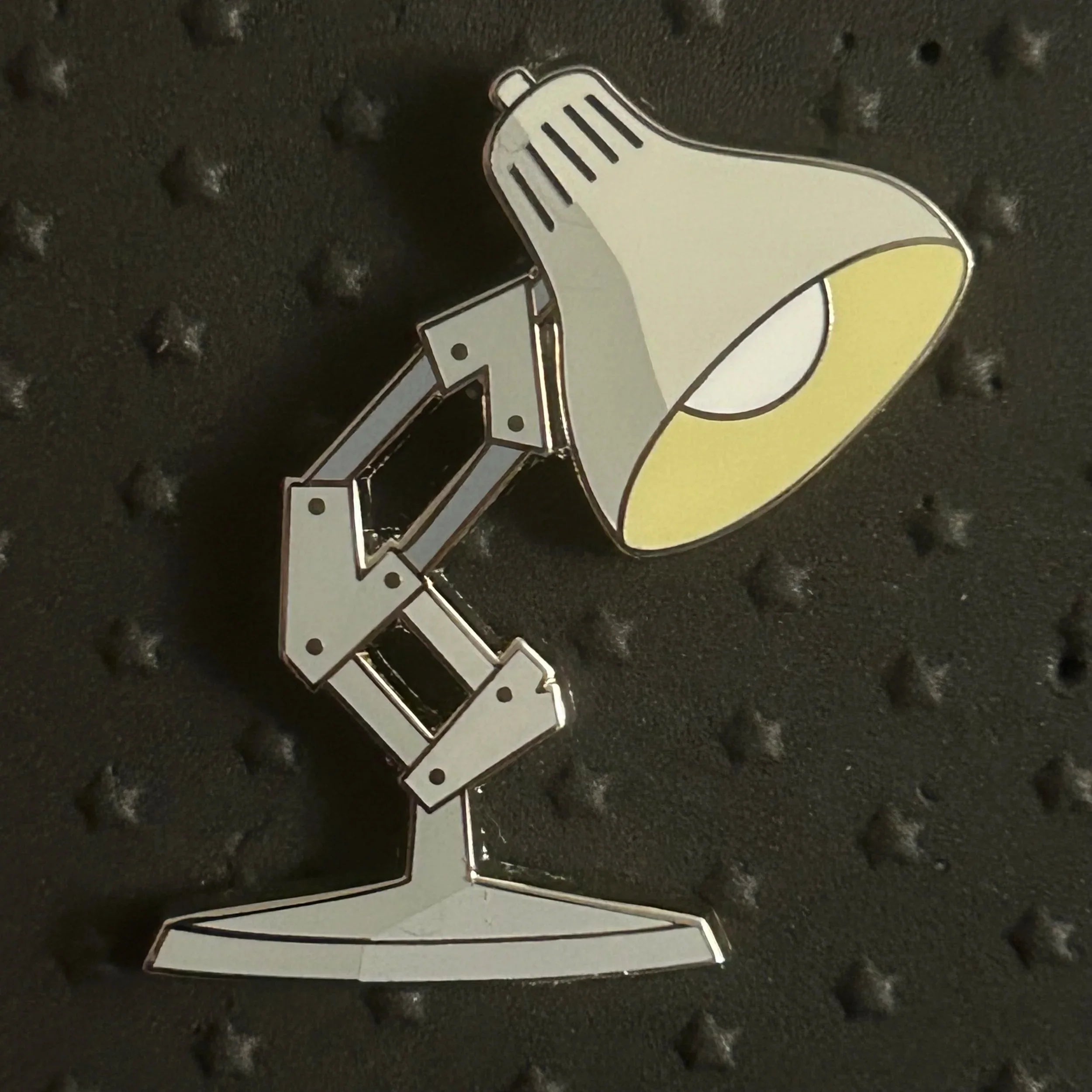 2019 - Luxo Jr - Pixar Logo - Lamp - Disney Pin
