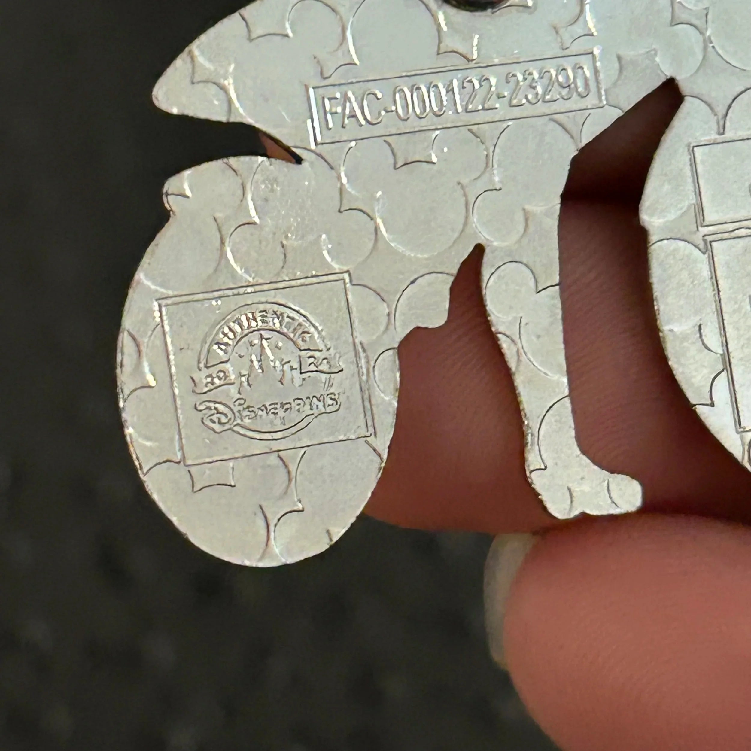 2024 - Helen - Riding Motorcycle - The Incredibles - Pixar - Disney Pin