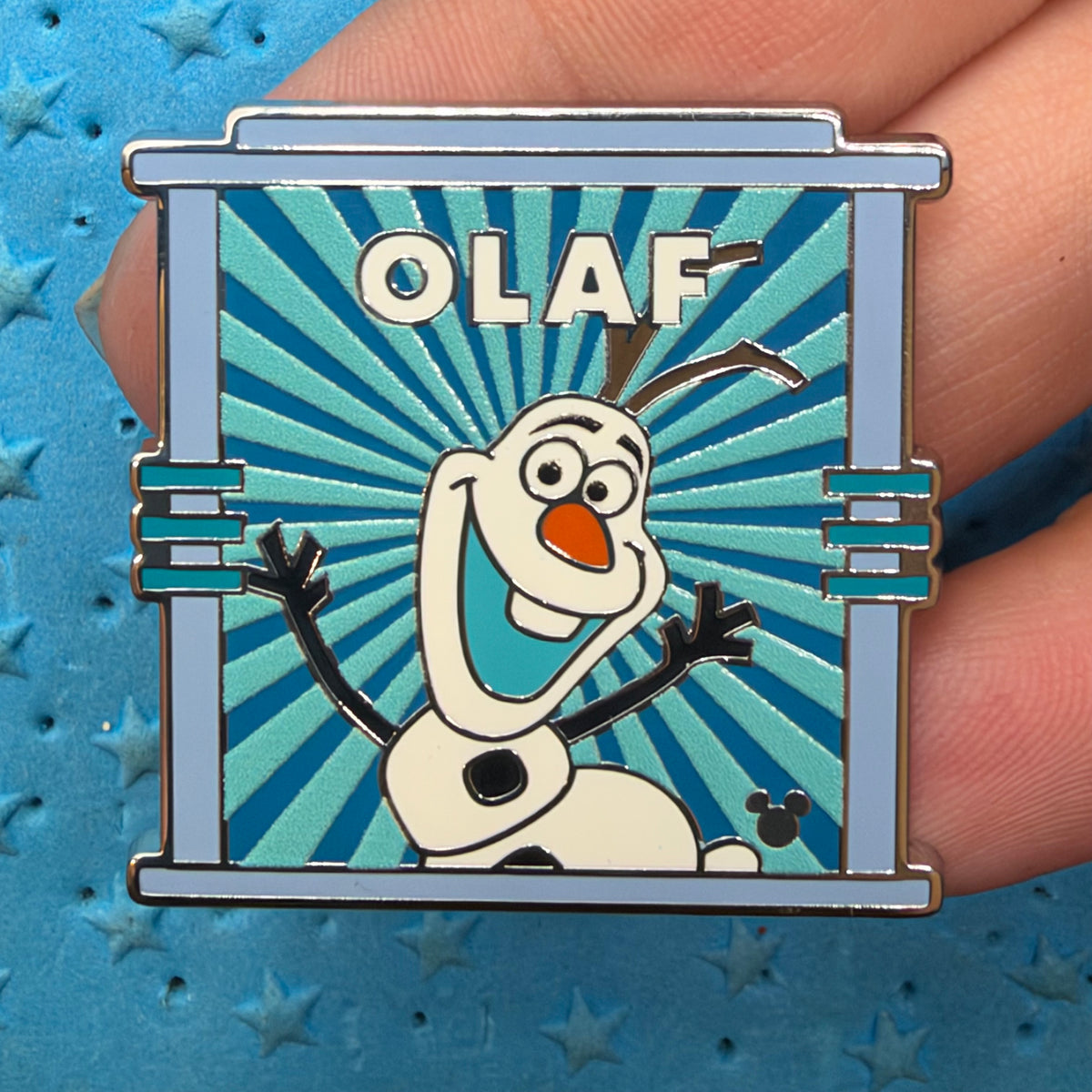 2026 - Olaf Parking Lot Sign - Wave B - Chaser - Hidden Mickey - Disney Pin
