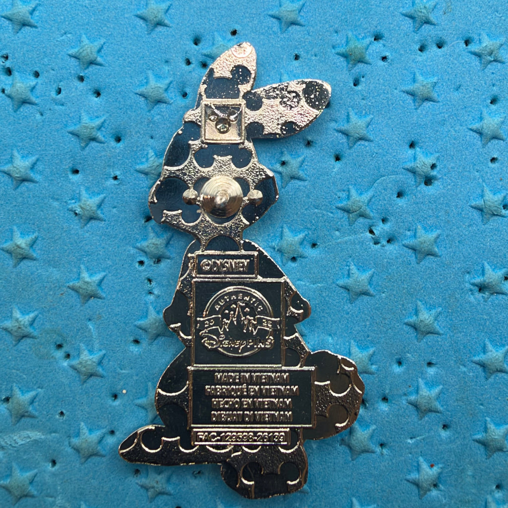 2026 - Rabbit - Winnie the Pooh - Full Body - Disney Pin