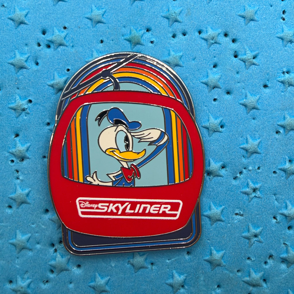 2026 - Donald Duck - Skyliner Series - Disney Pin