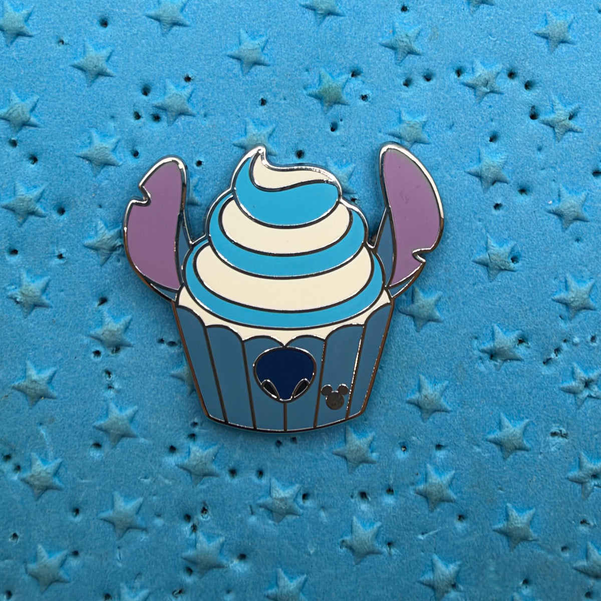 2026 - Stitch Cupcake - Wave A - Hidden Disney - Mickey Pin