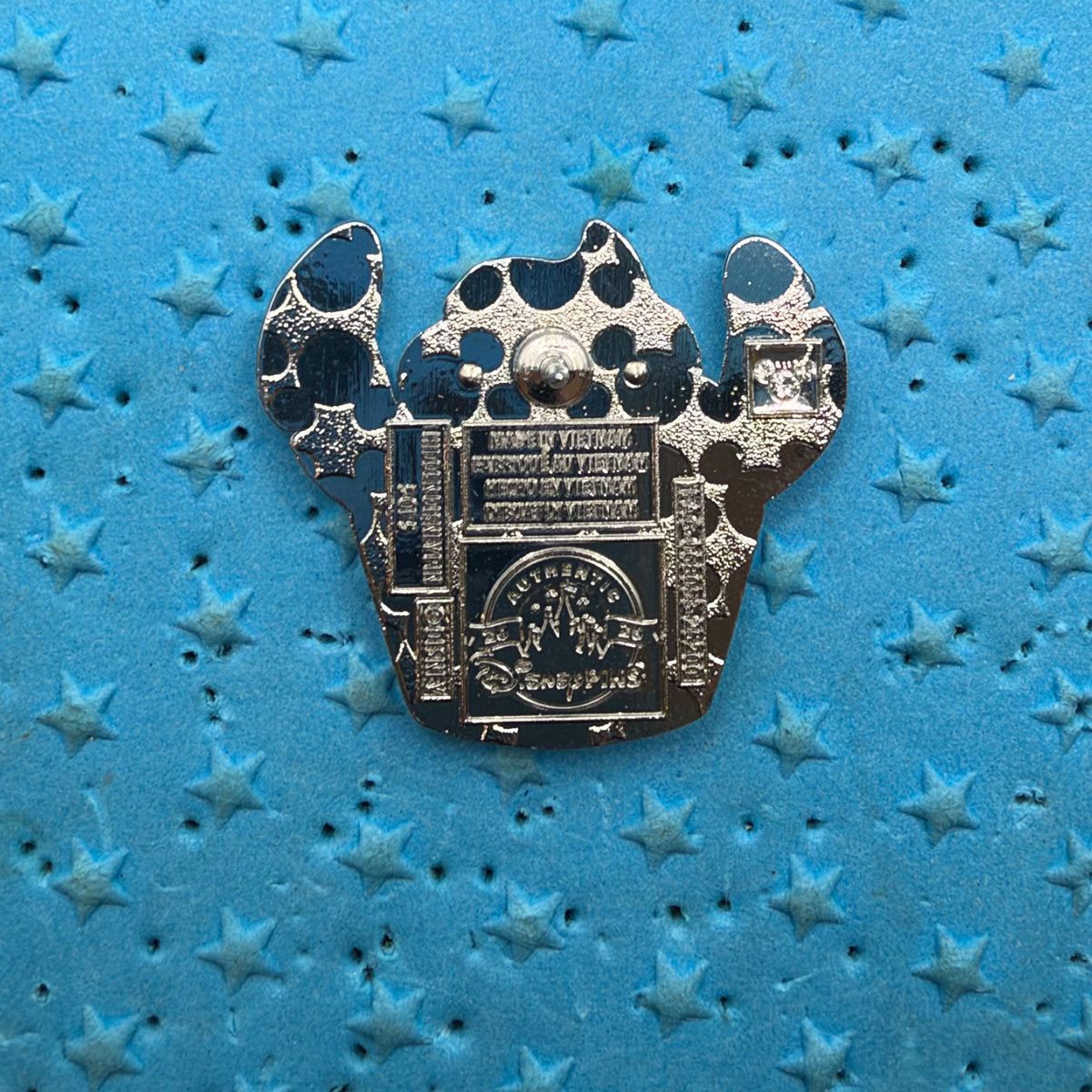 2026 - Stitch Cupcake - Wave A - Hidden Disney - Mickey Pin