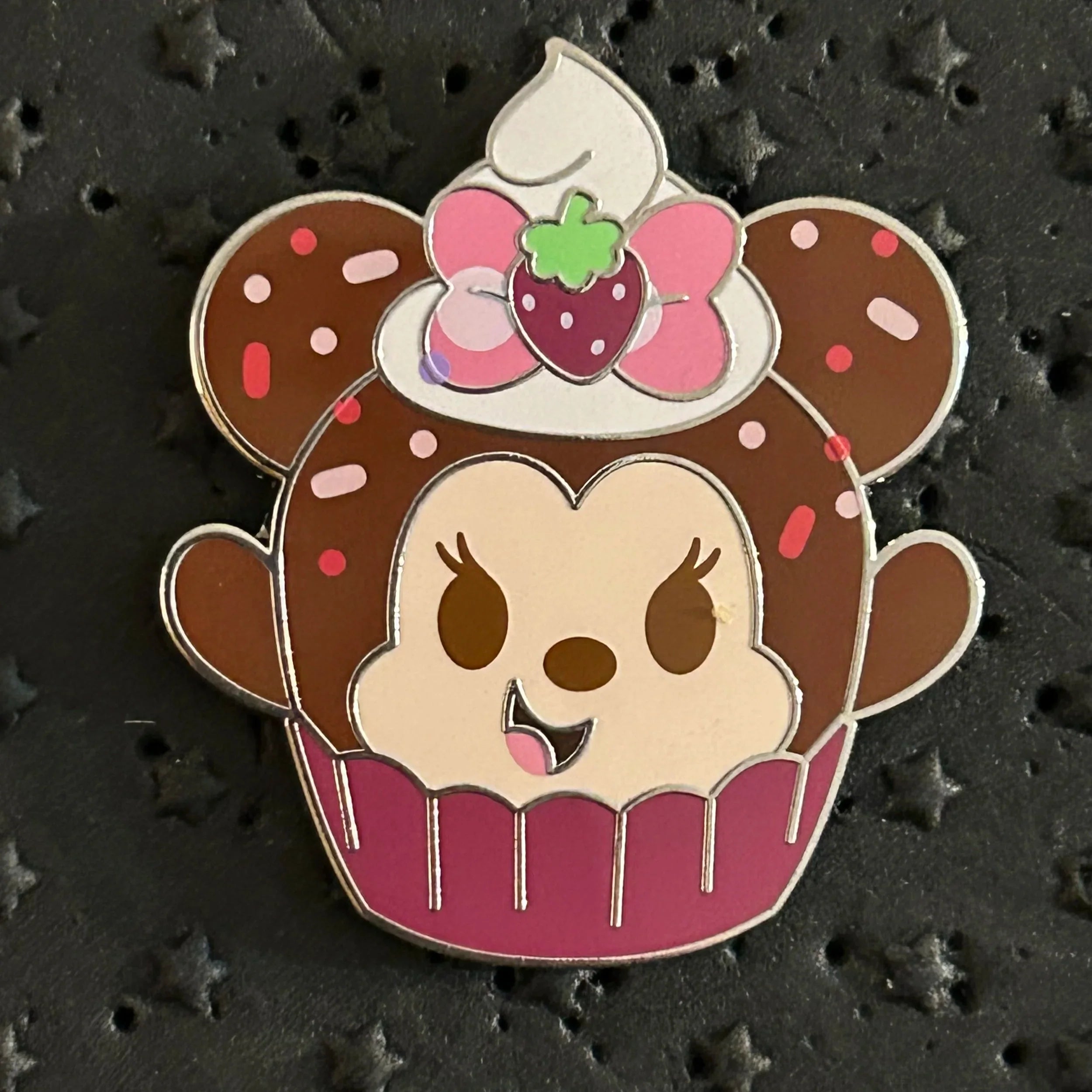 2022 - Minnie Mouse - Strawberry Cupcake - Munchling - Mystery Pin