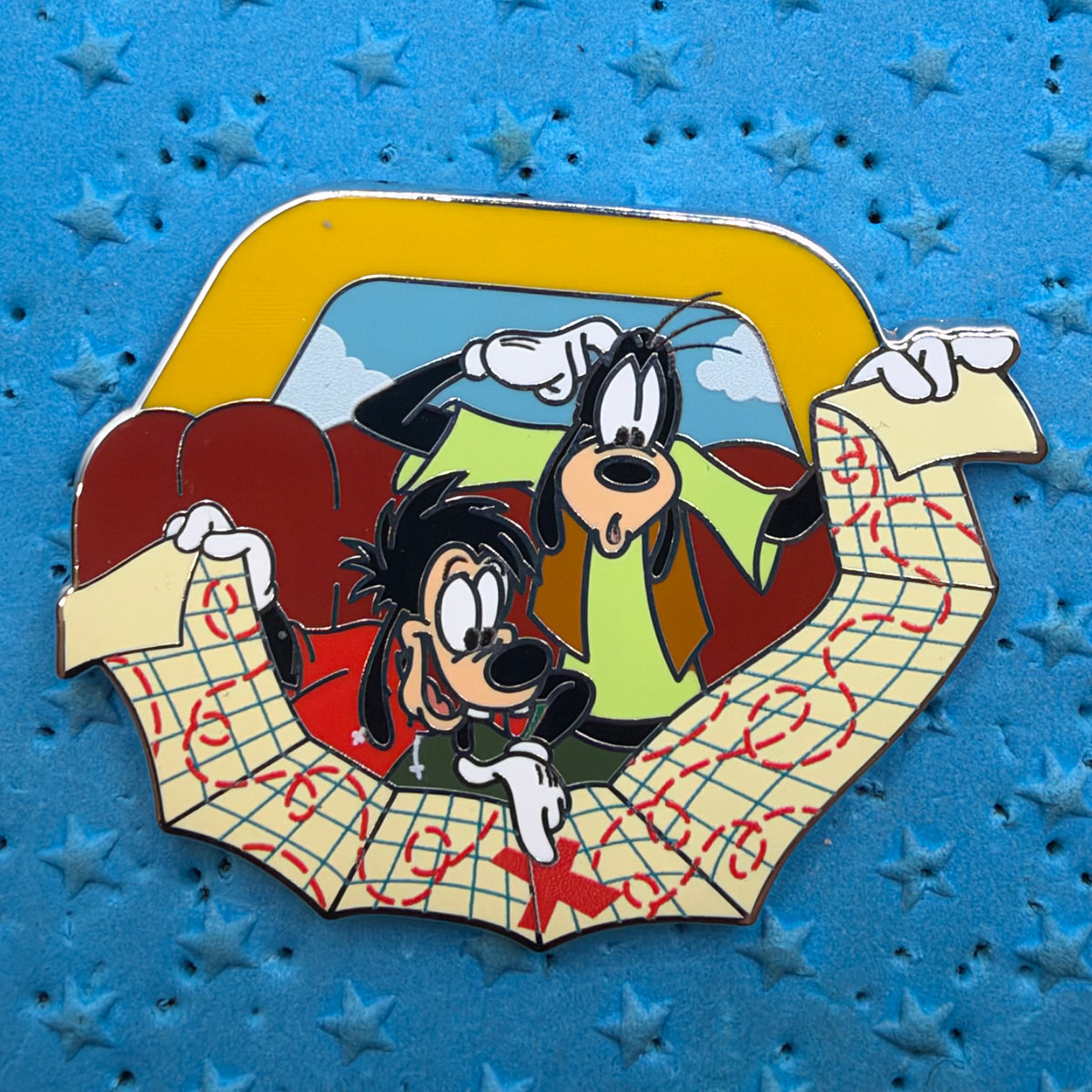 2026 - Max and Goofy Looking  at Map - Goofy Movie - Disney Pin