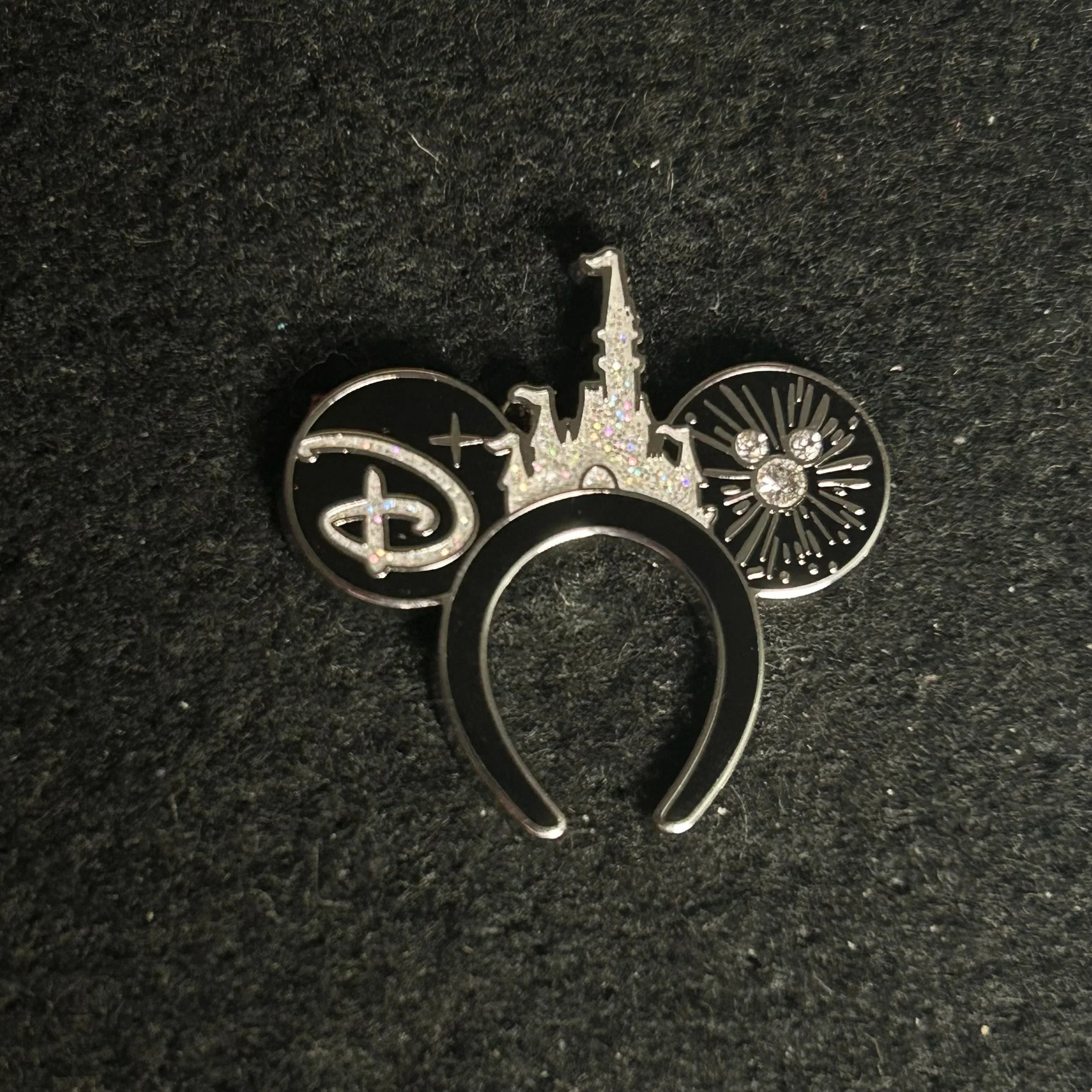 2025 - Walt Disney World - Super Chaser - Mickey Ears - Hidden Disney - Pin