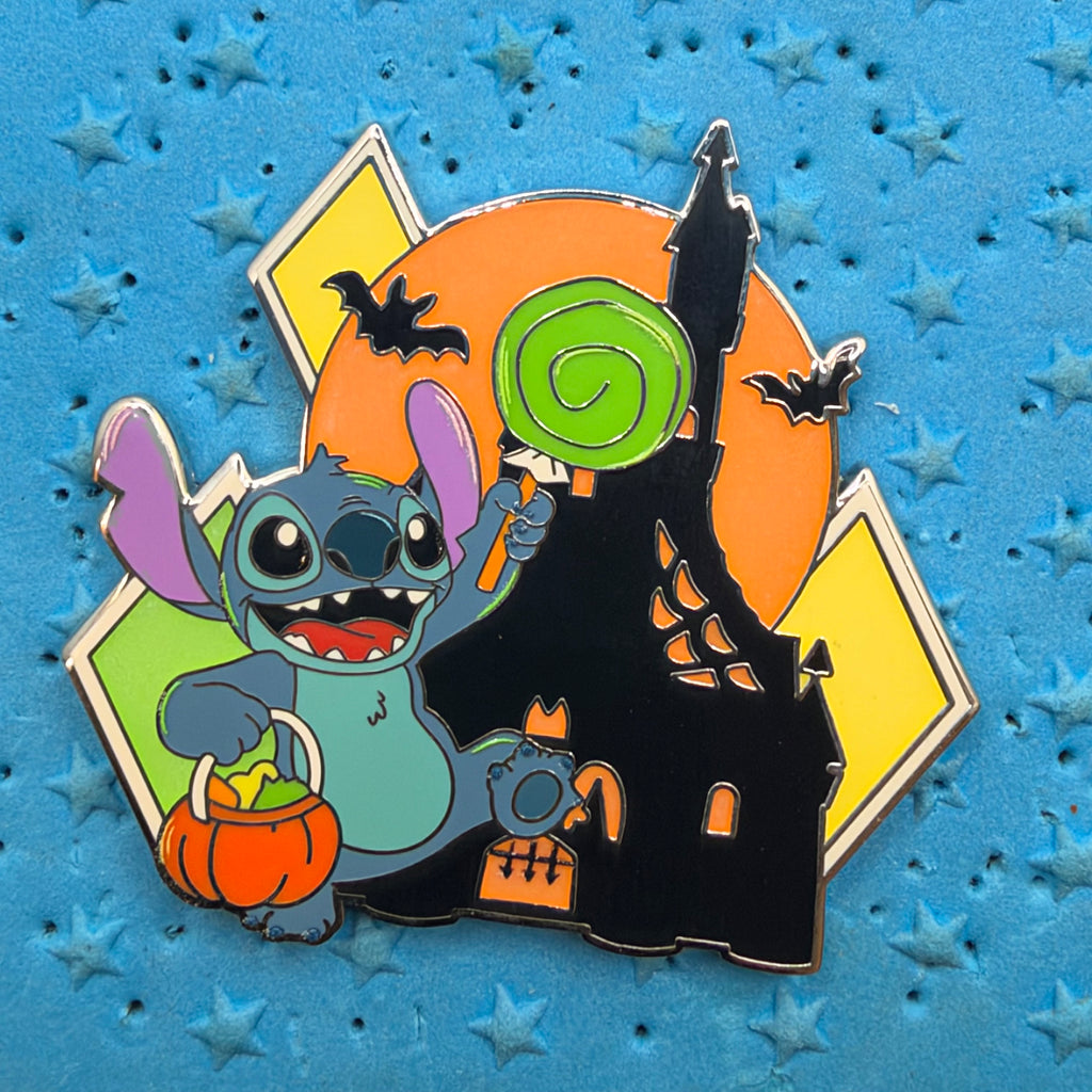 2026 - Stitch Trick or Treating - Halloween - Lilo and Stitch - Disney Pin