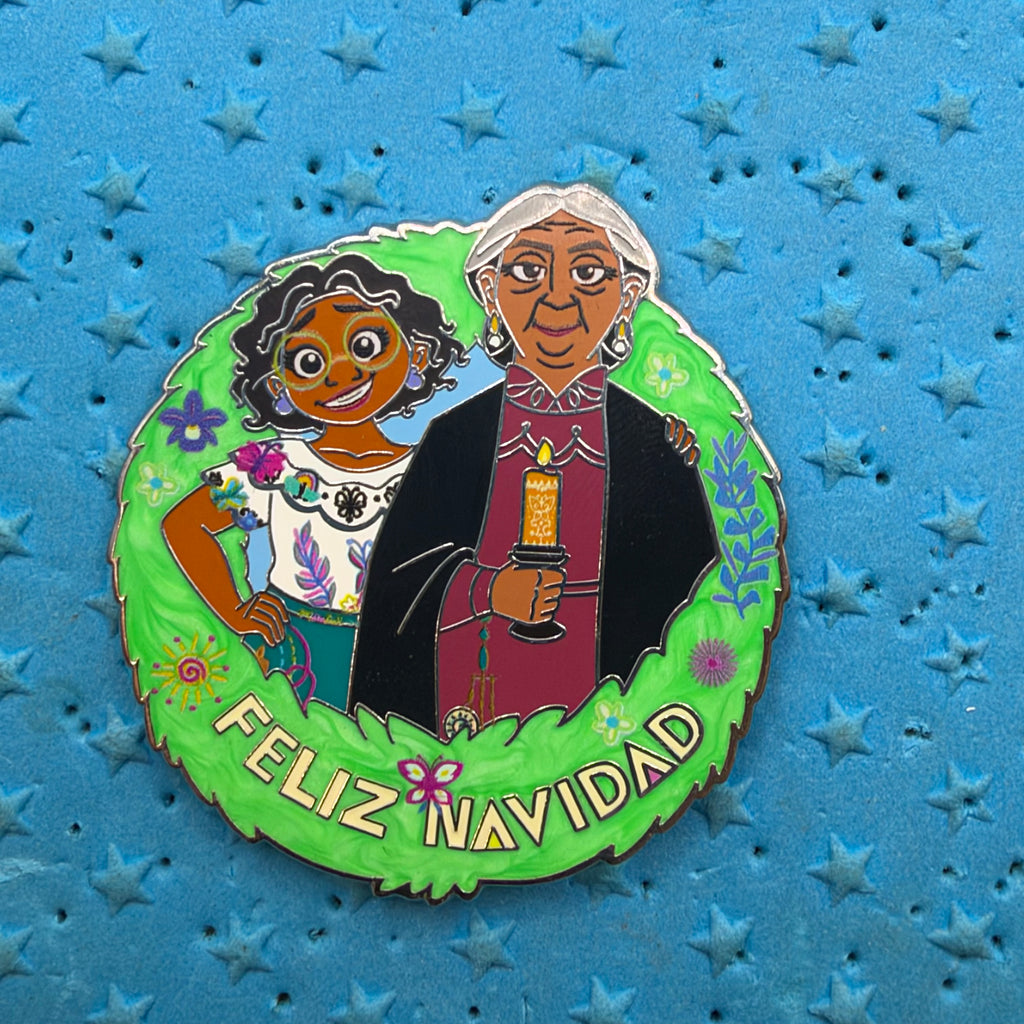 2022 LR - Feliz Navidad - Mirabel and Abuela - Encanto - Disney Pin